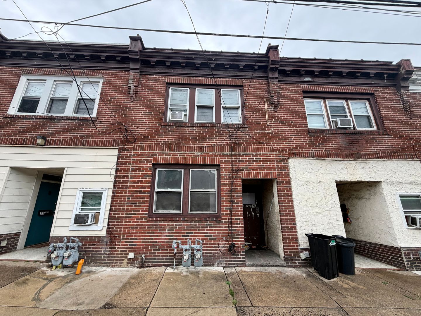 Stunning 1-Bedroom Home in the Heart of Collingdale! Available NOW! – photo 1 of 13