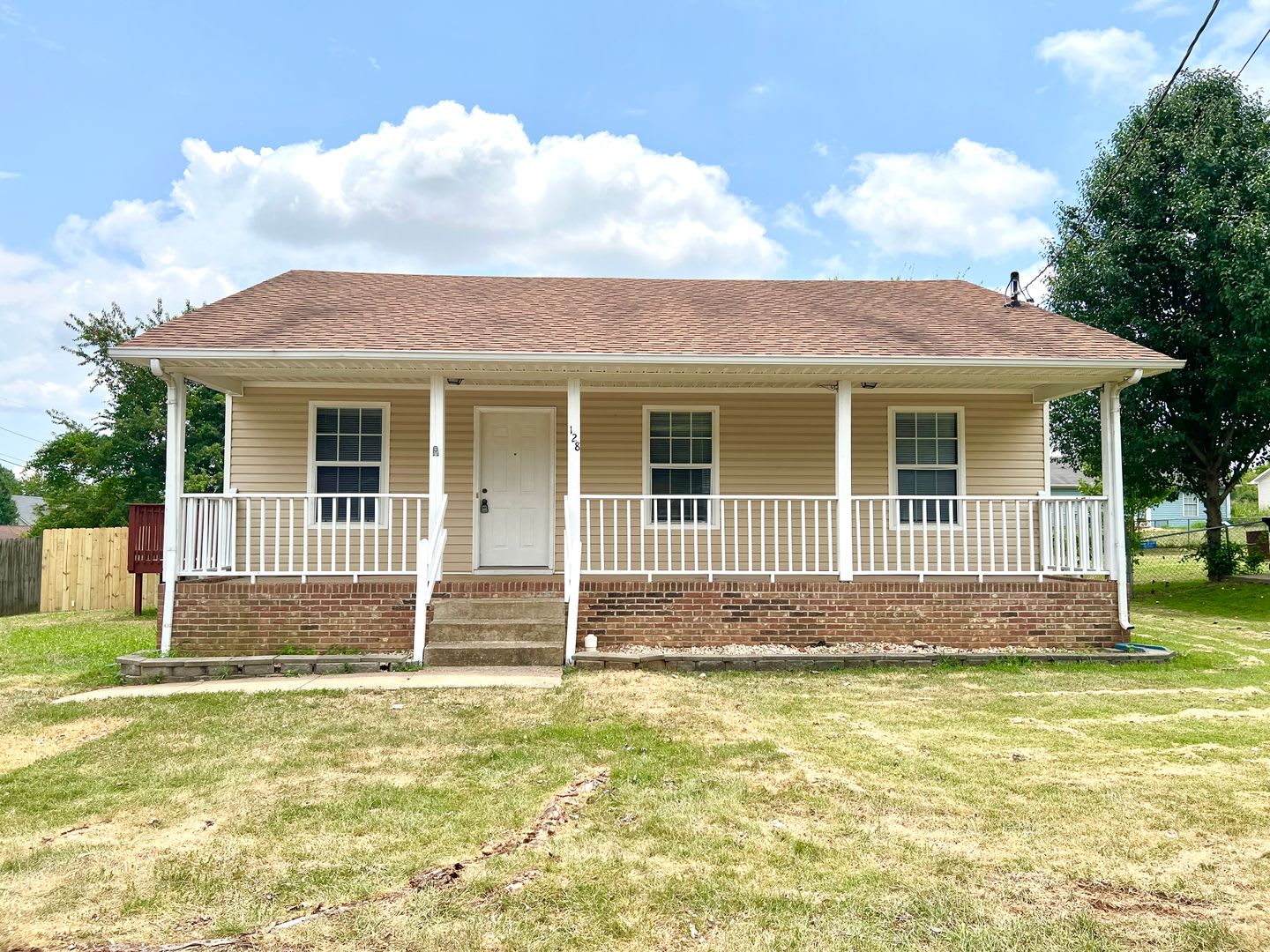 128 Gail St – photo 1