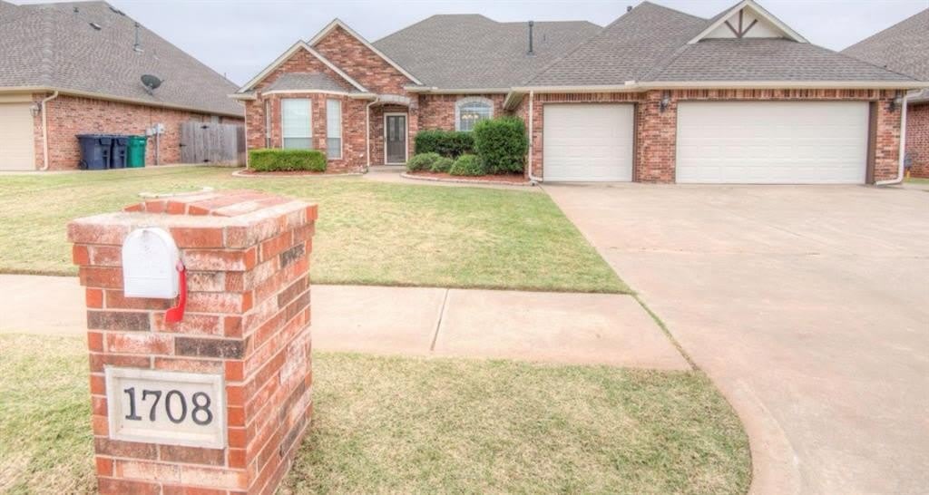 1708 NW 182nd Drive – photo 1