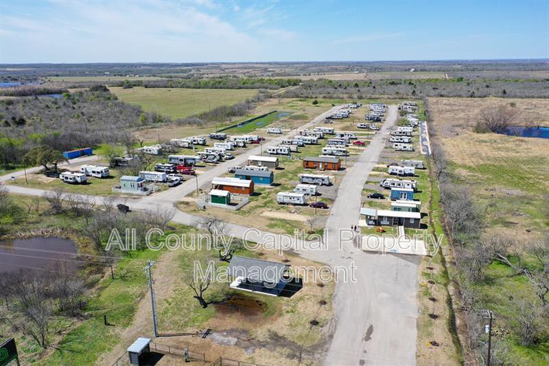4889 North Hwy #183