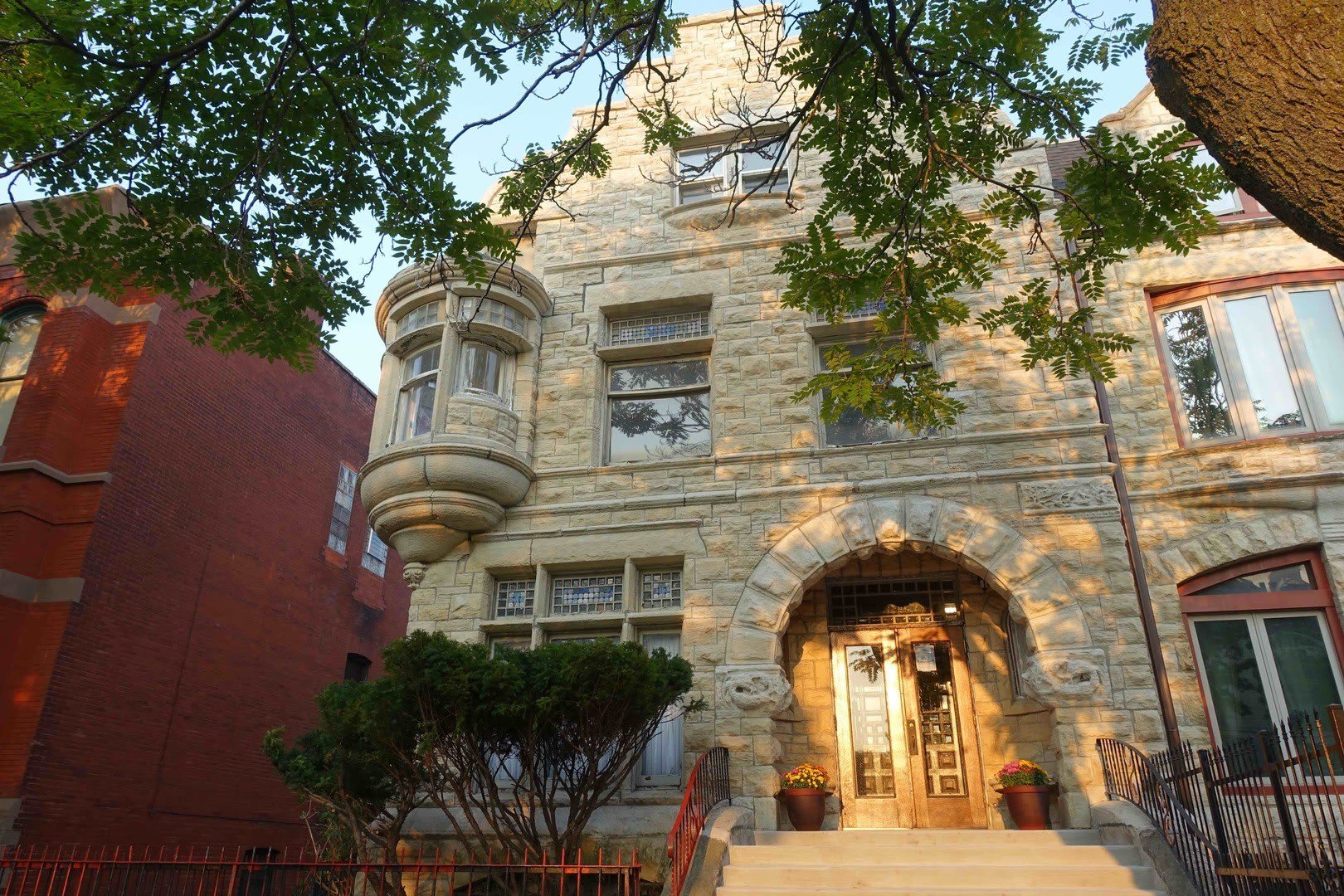 3316 S Calumet Avenue – photo 1