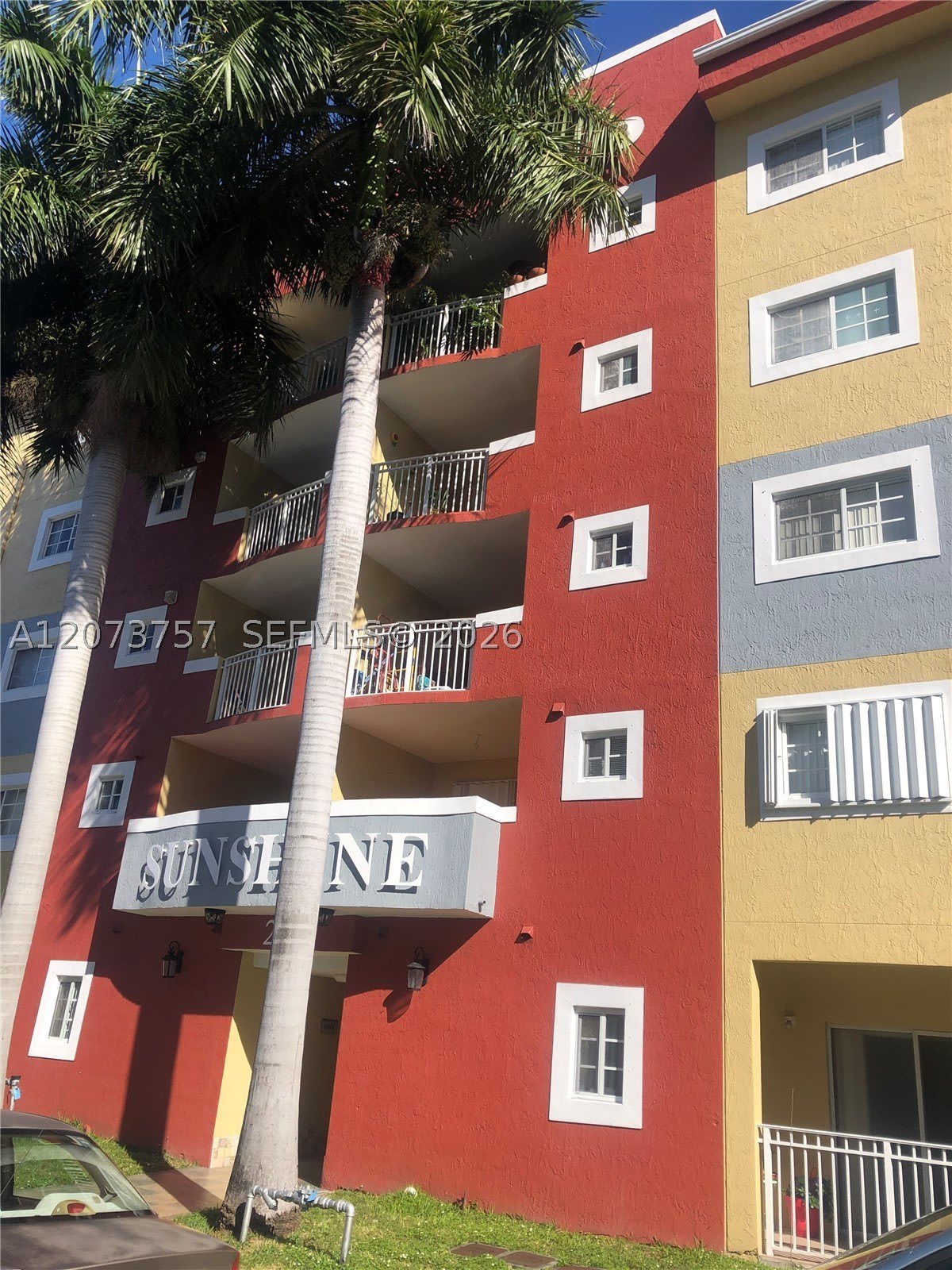 21 E 3Rd St – photo 1