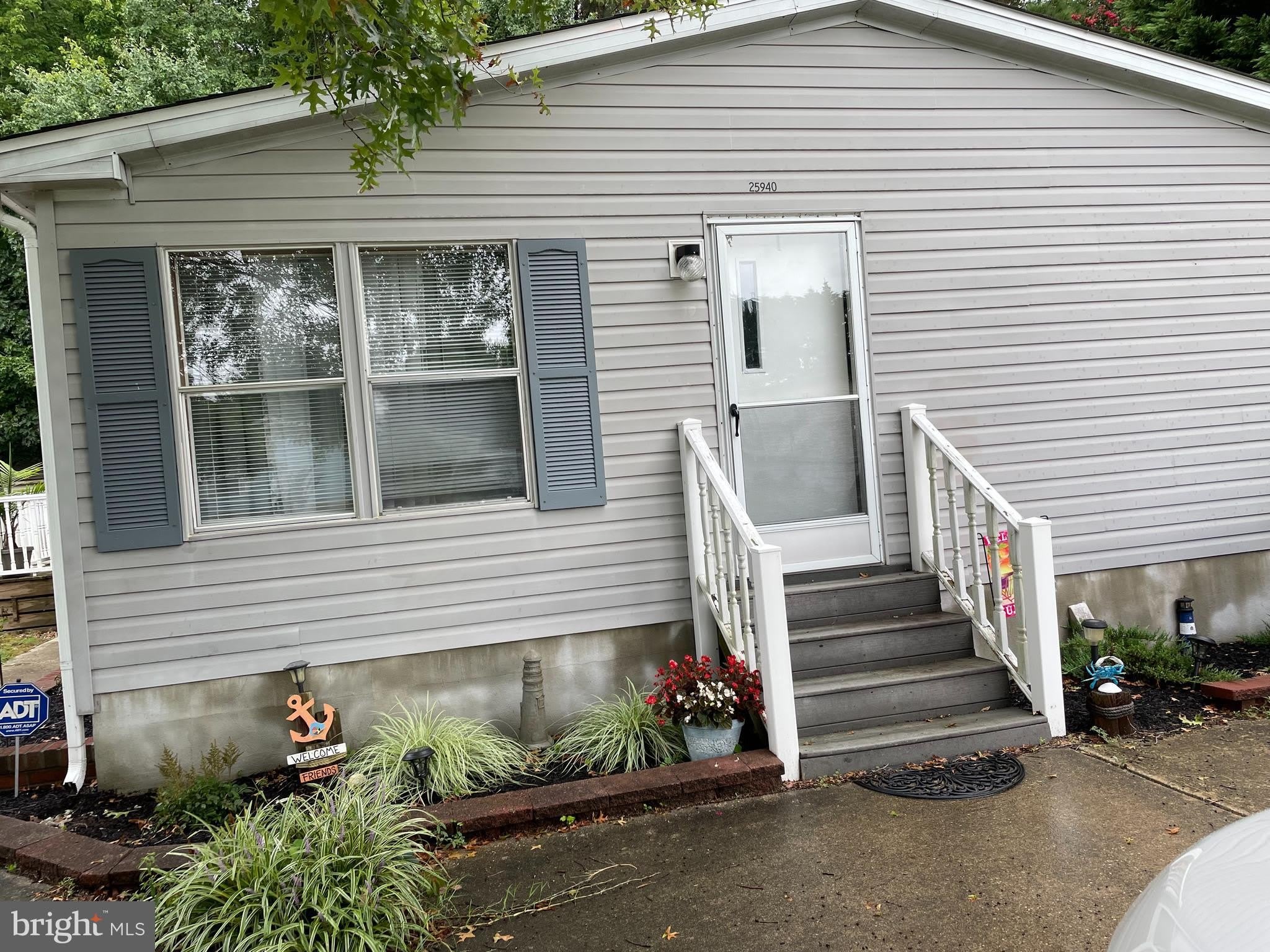 25940 STARBOARD Drive – photo 1 of 15