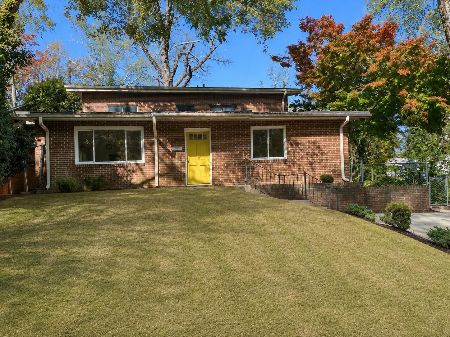911 Fiske Street C – photo 1