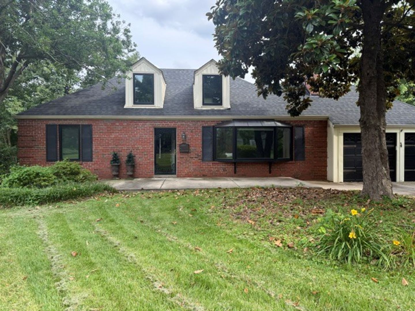 4 GIRARD DRIVE – photo 1 of 20