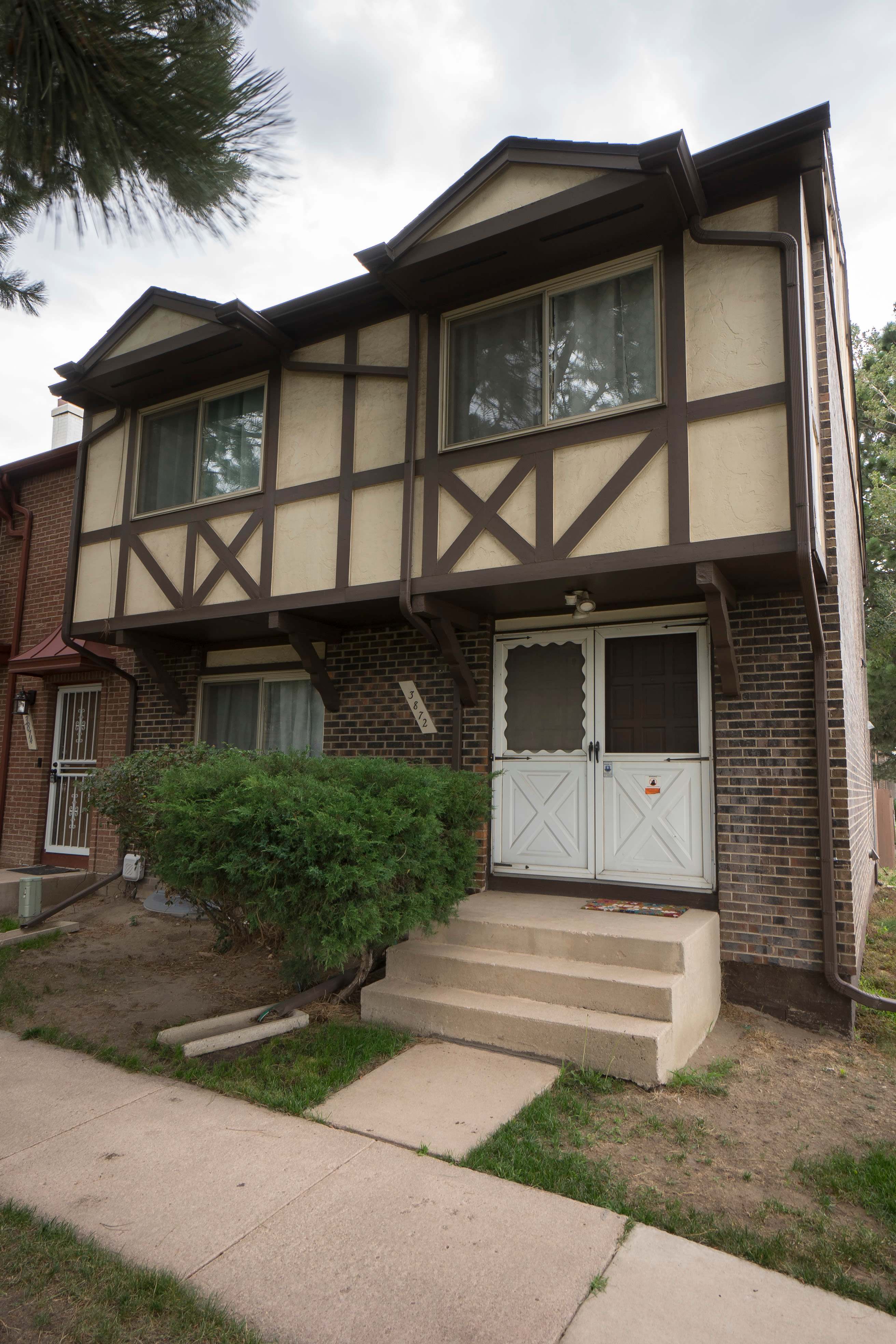 3872 Constitution Avenue – photo 1