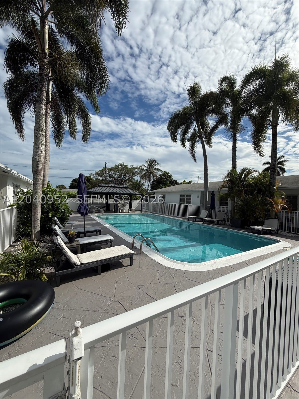 500 SW 7th St – photo 1