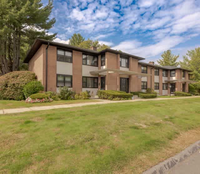 The 600 Apartments – photo 1 of 27