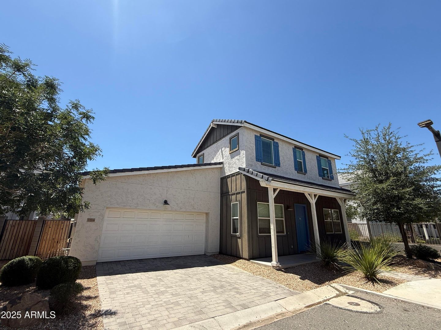 15694 W Melvin St – photo 1