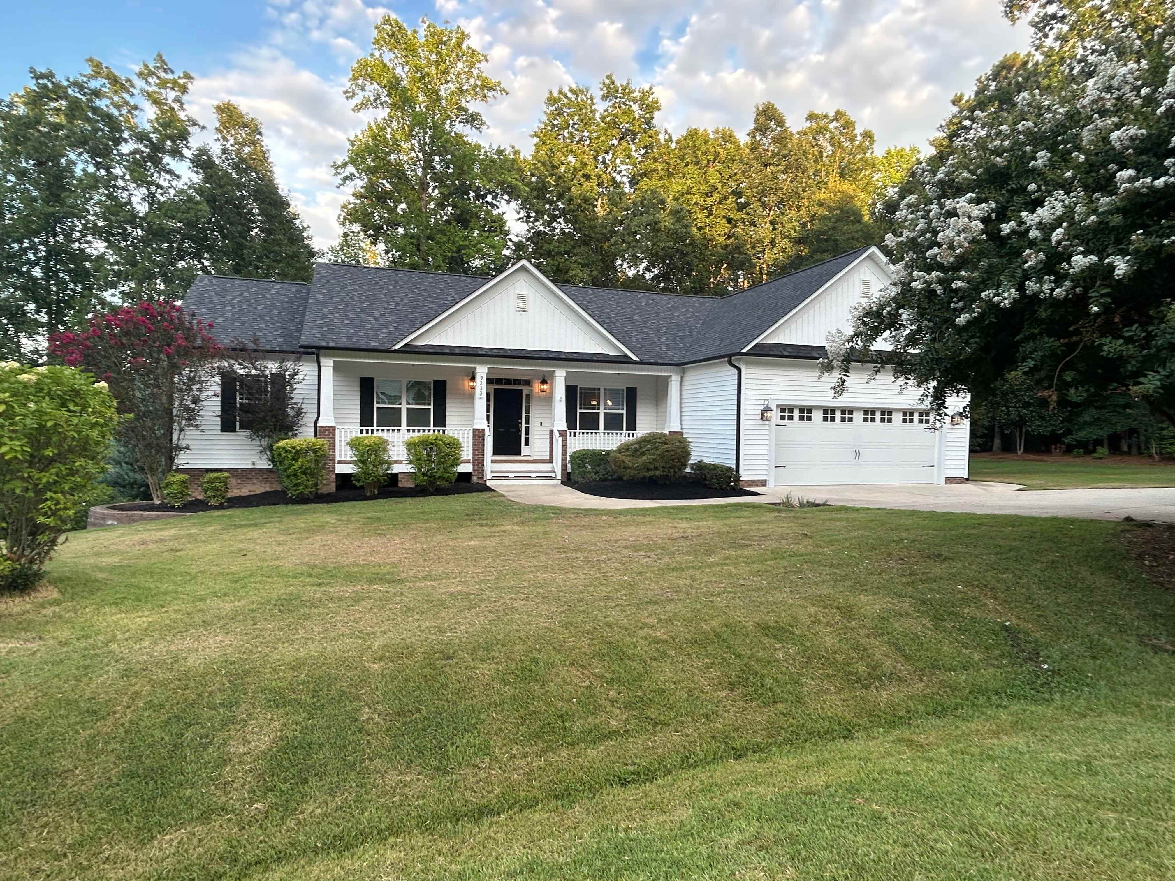 9233 Carley Cir – photo 1