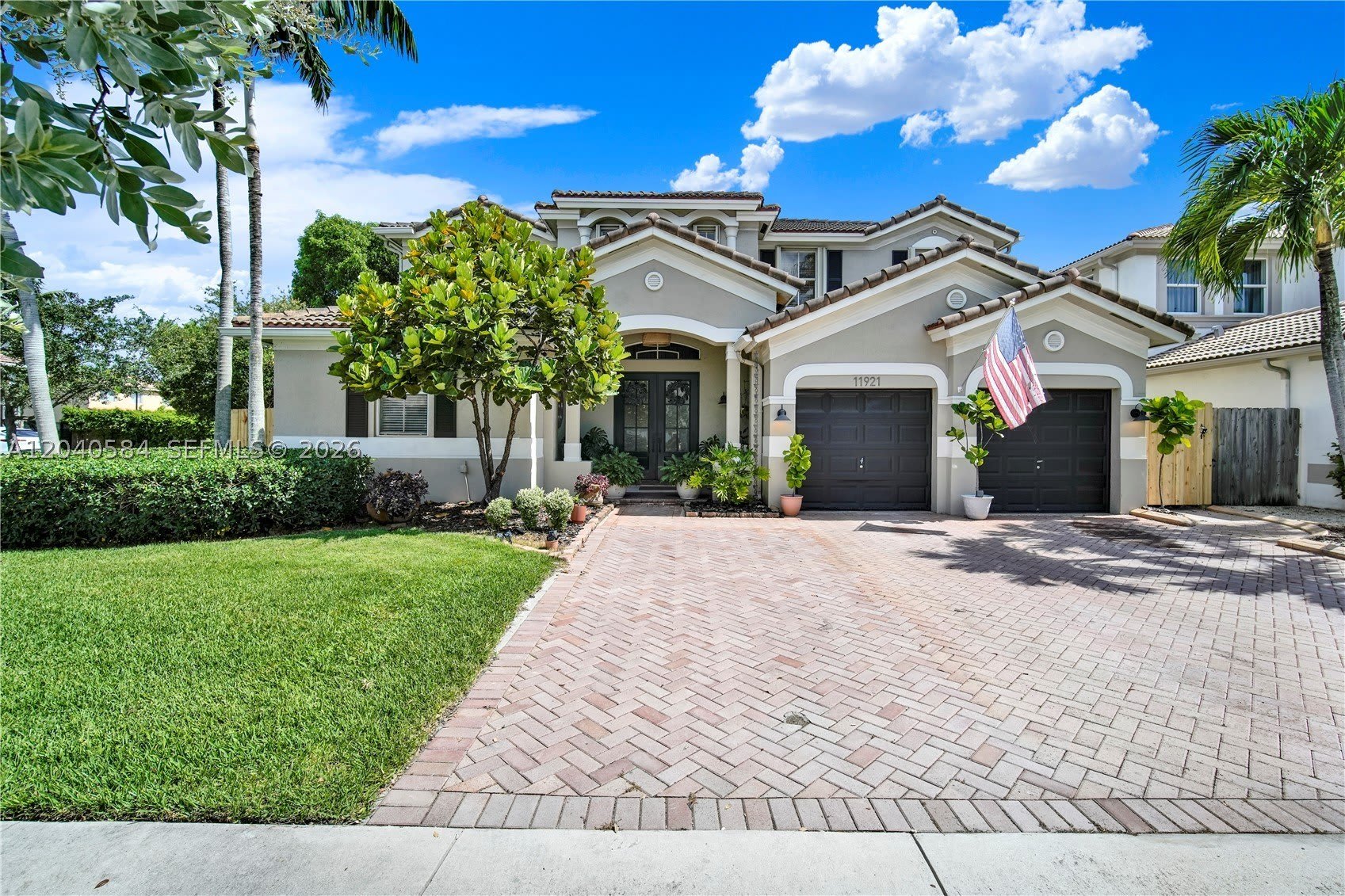 11921 SW 126th Ter – photo 1 of 50