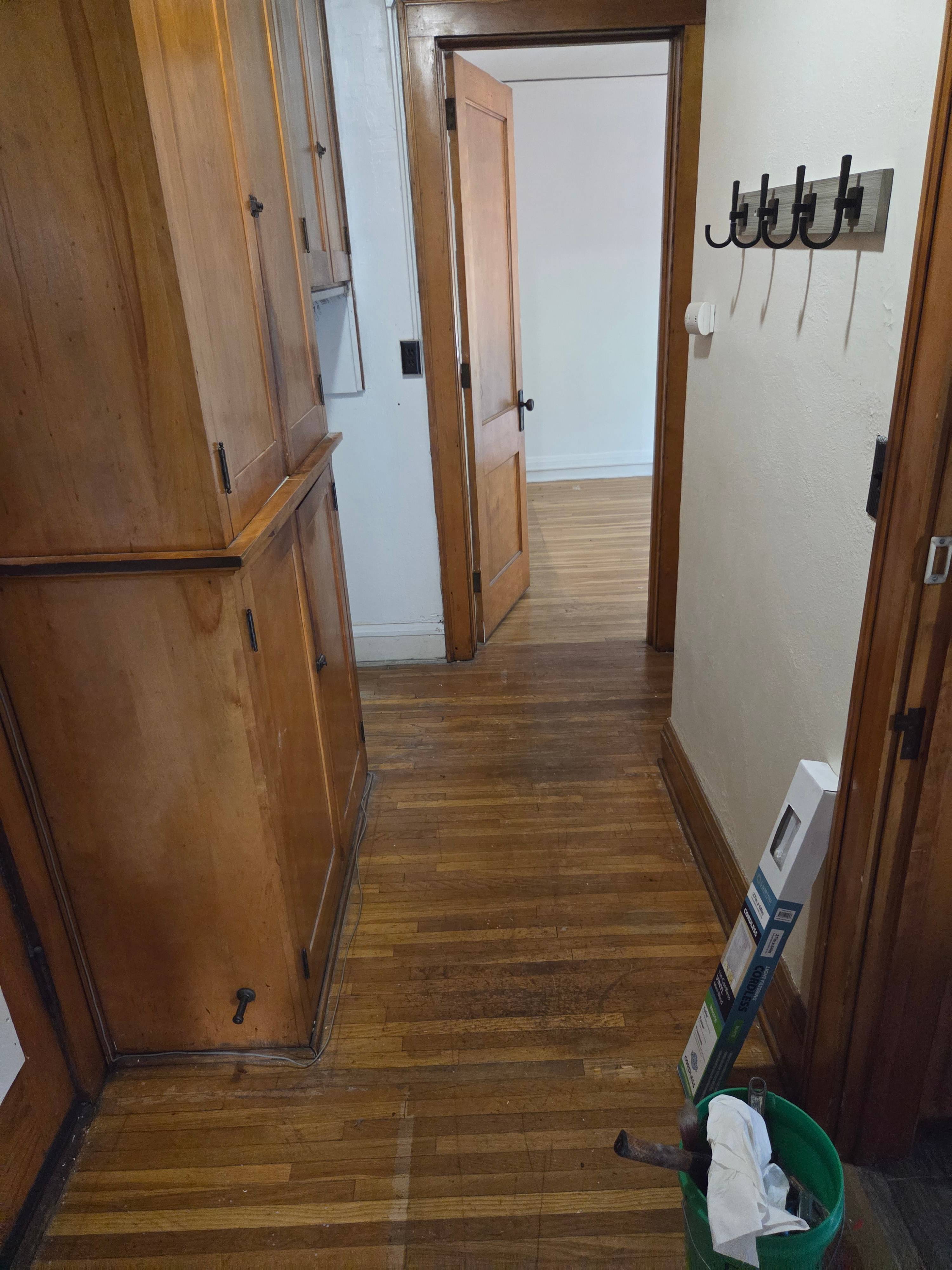 1731 E Superior St – photo 1 of 10
