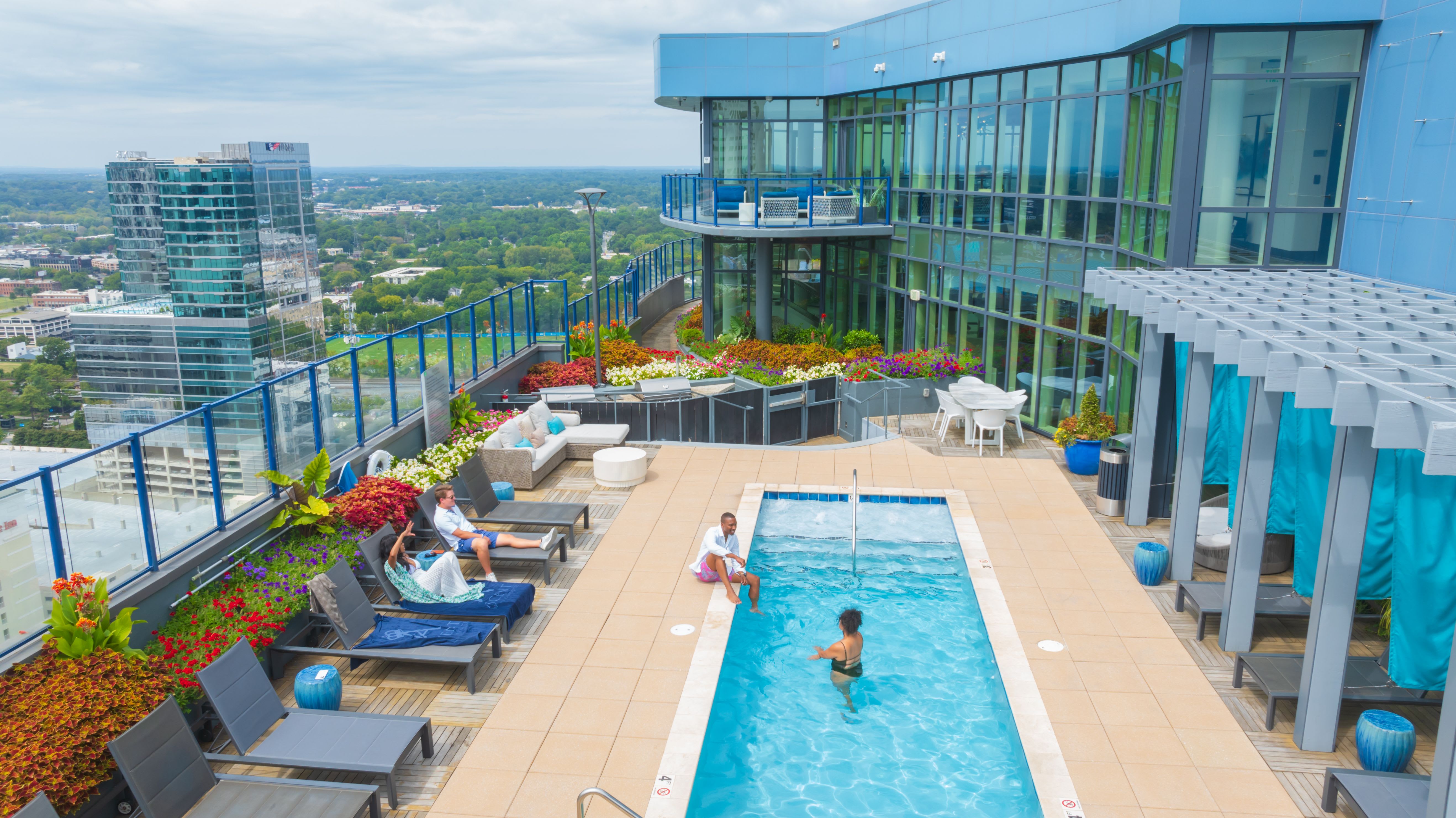 Ascent Uptown – photo 1