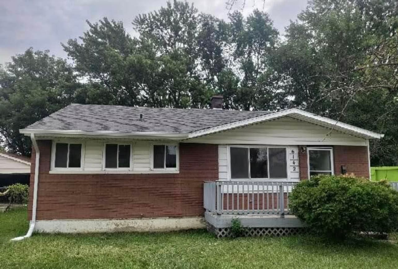 6142 PENWOOD – photo 1 of 11