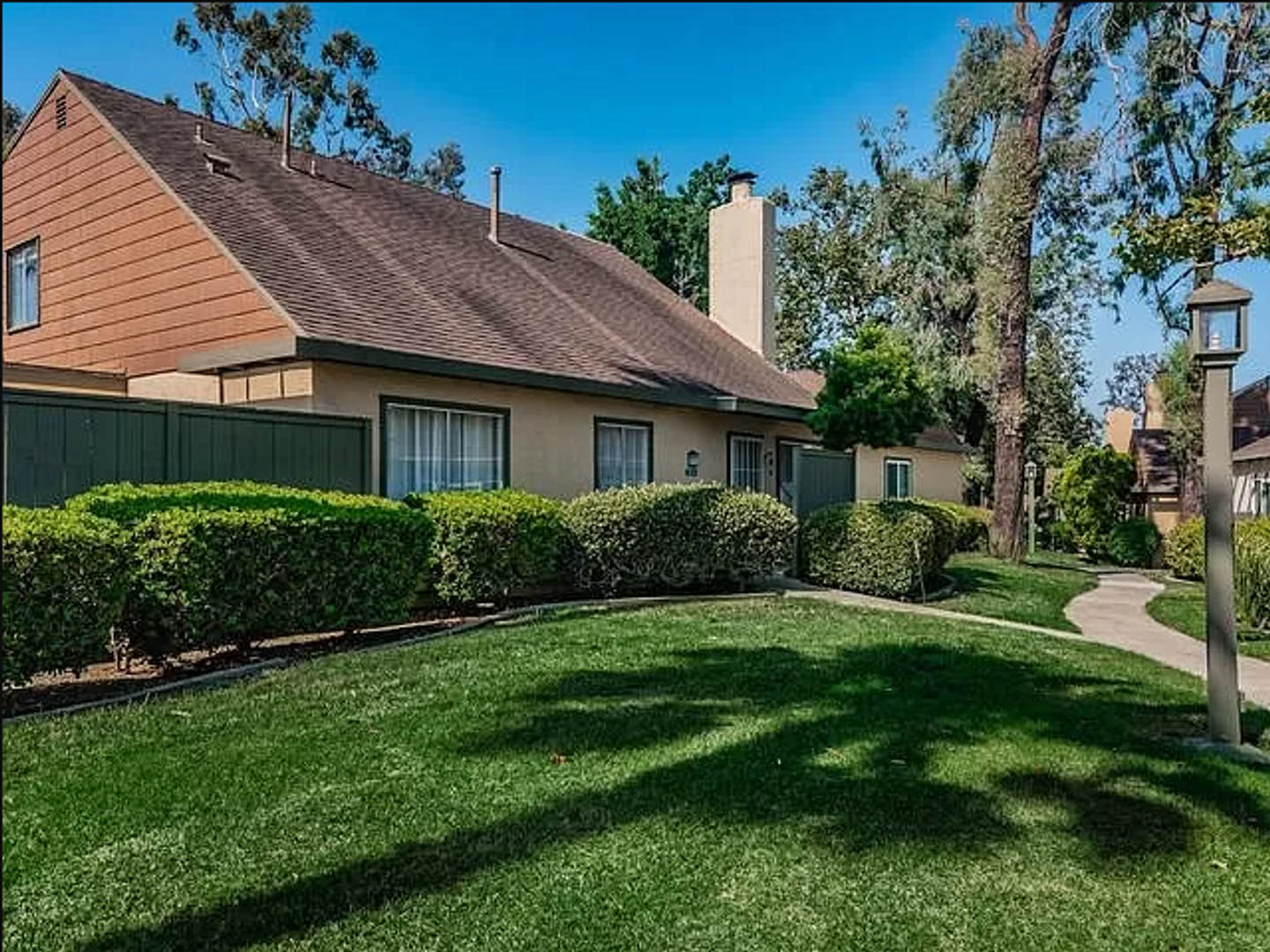 Stunning and Spacious 4 Bedroom in Mira Mesa! – photo 1
