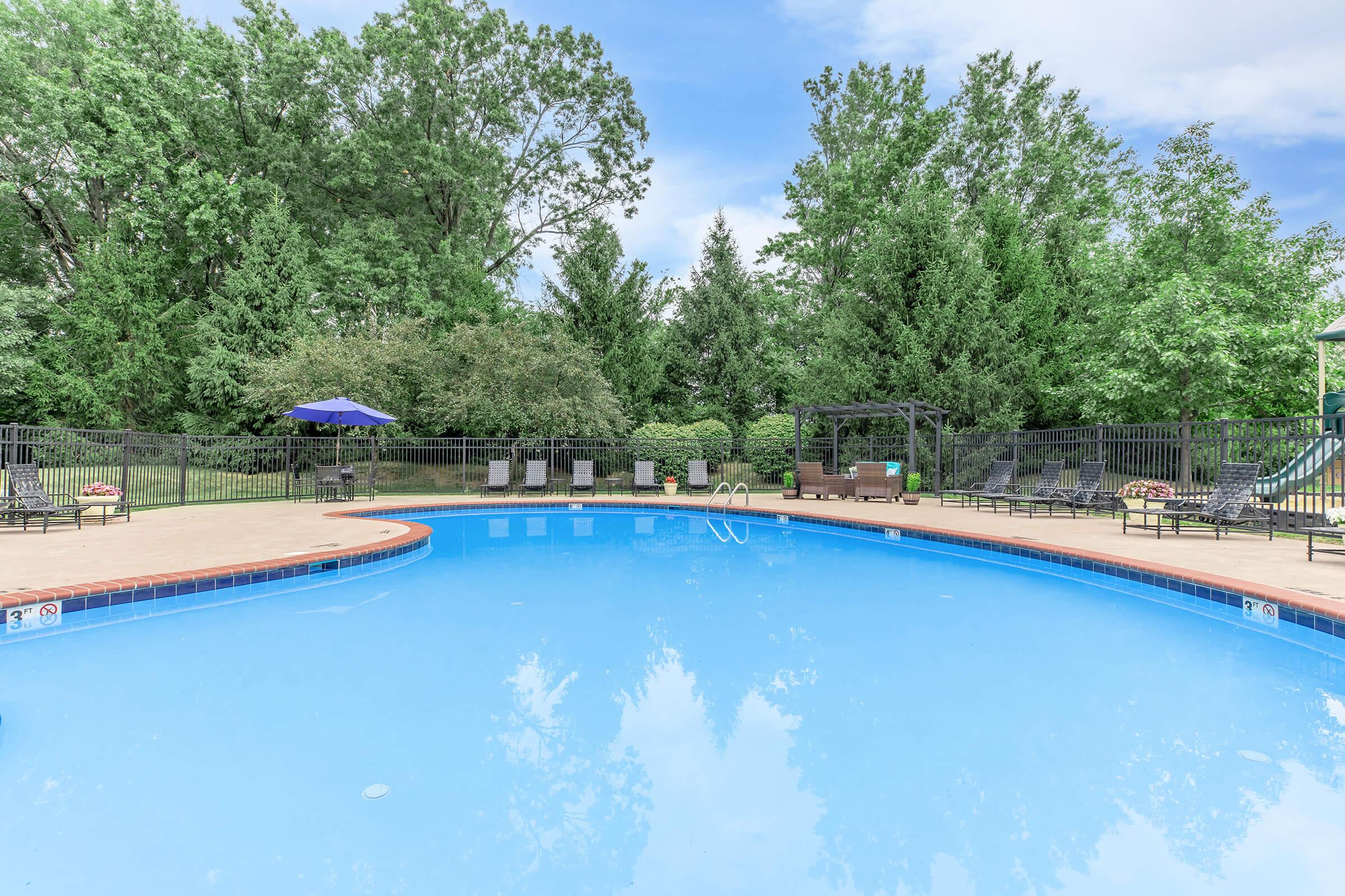 The Cove at Avon Lake – photo 1 of 33