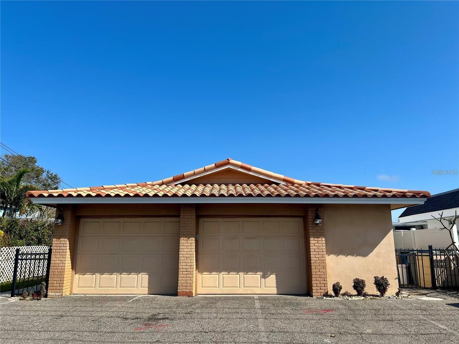 11315 3Rd Street E – photo 1 of 38