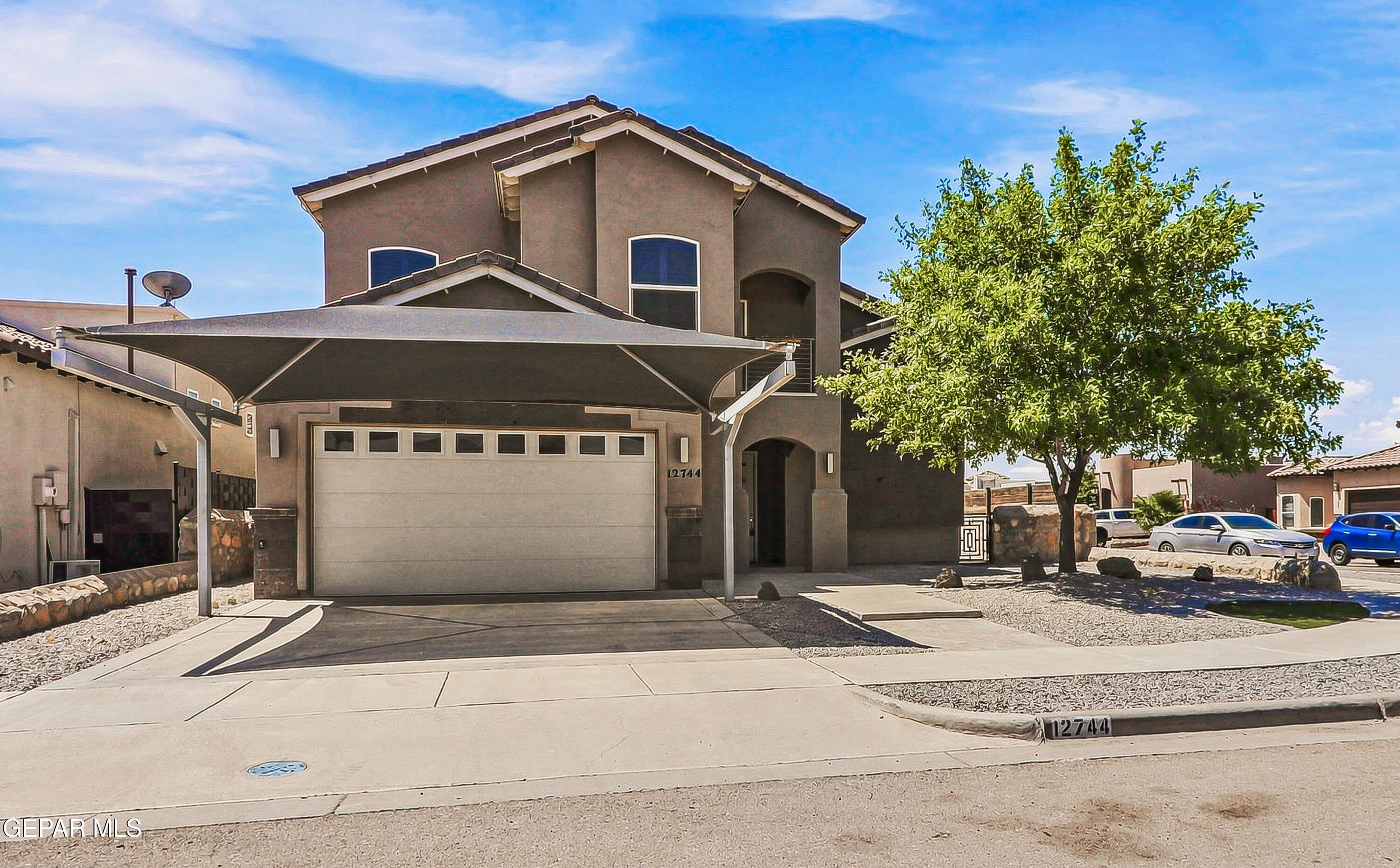 12744 MIDLAND Court – photo 1