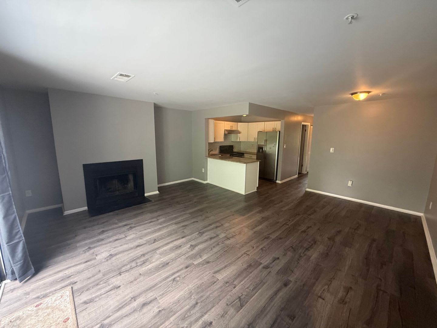 Fresh Paint and Updated Condo in Parkville MD! – photo 1 of 19