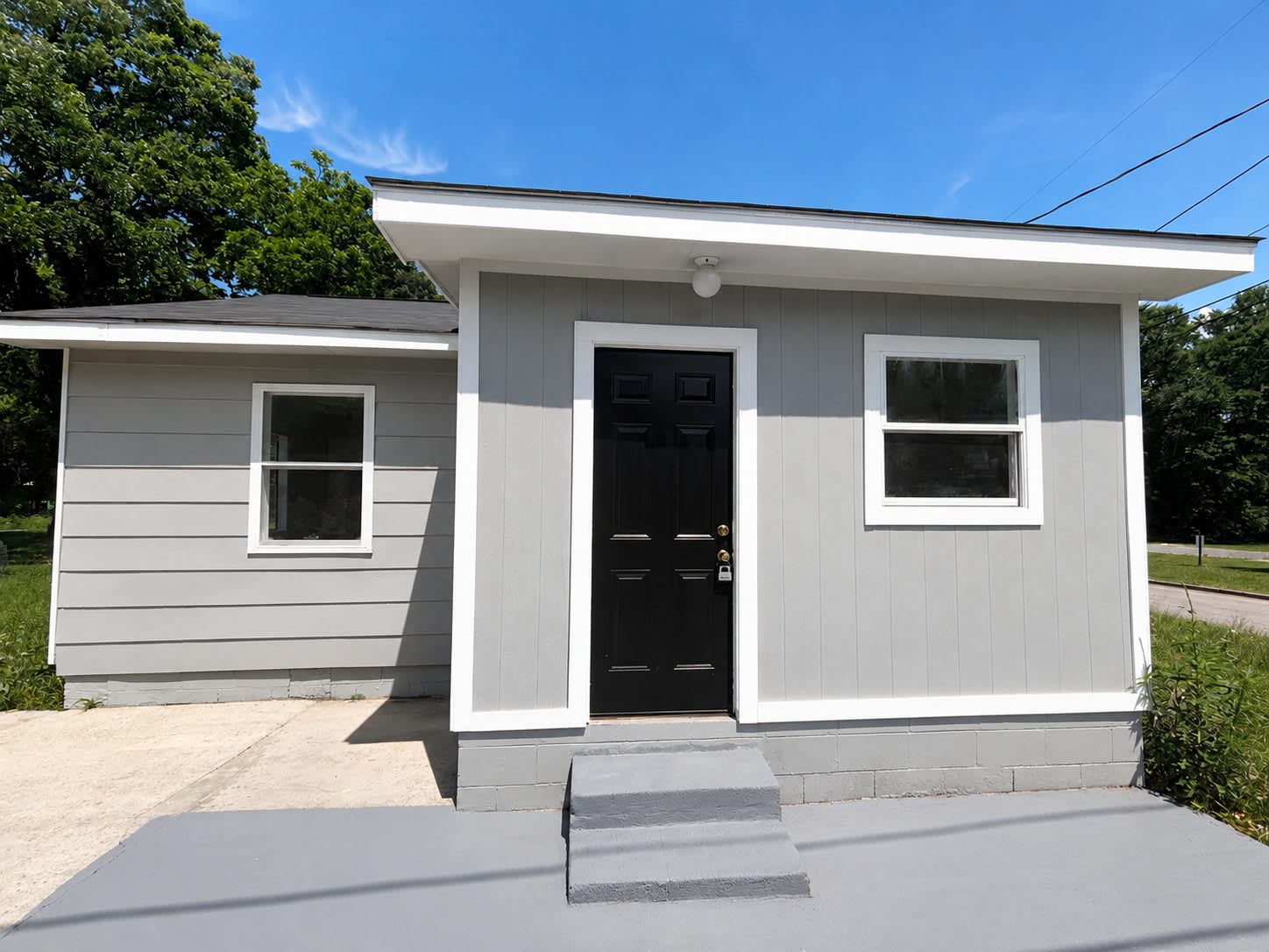 401 Carver Drive – photo 1 of 19