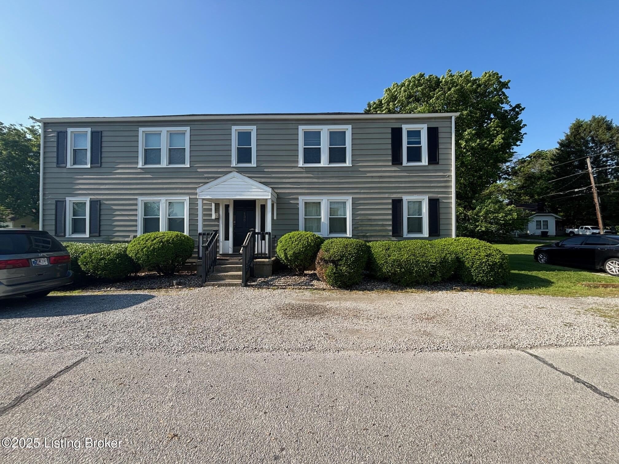 136 E Harrison Ave – photo 1