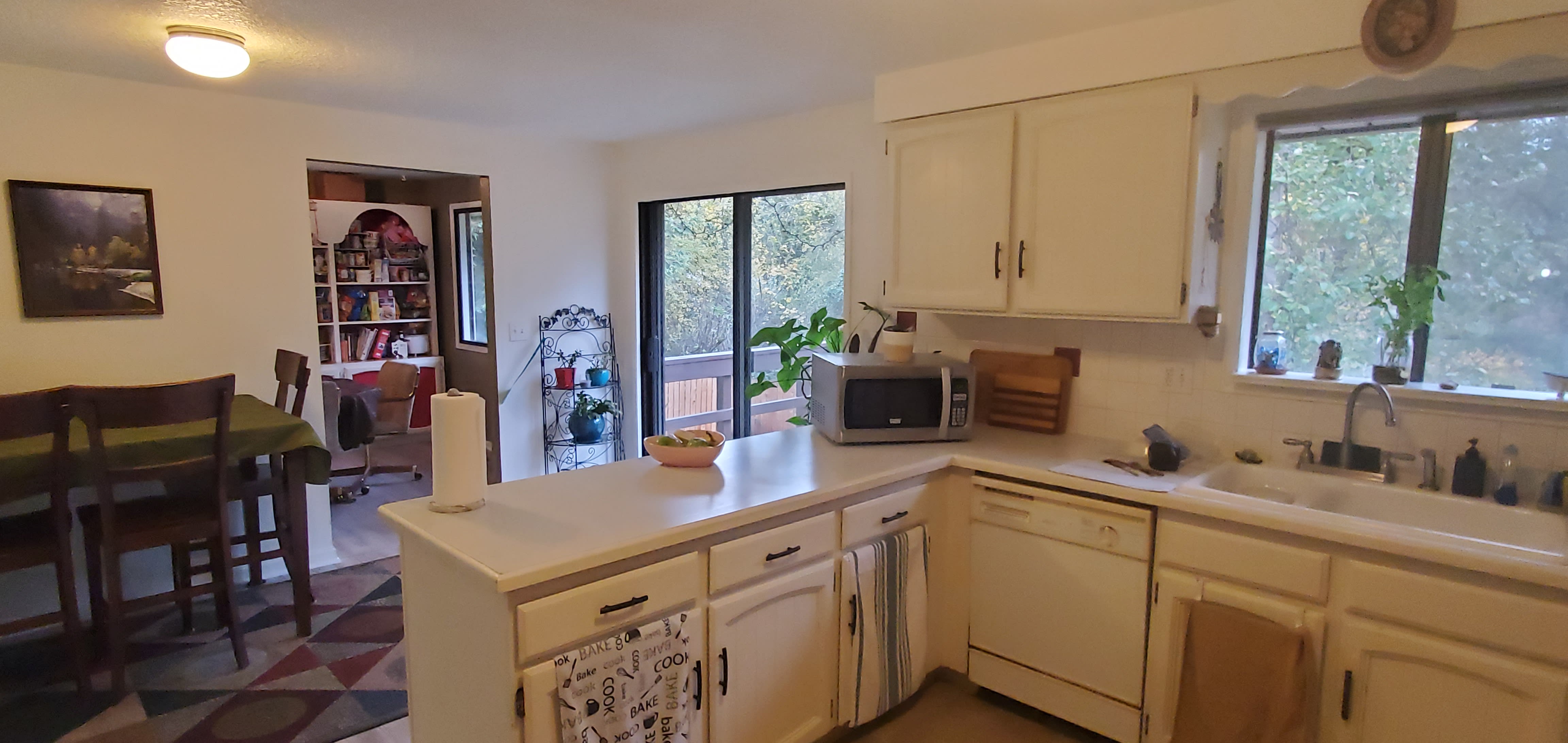 1500 Se Eastwood Ct – photo 1 of 27