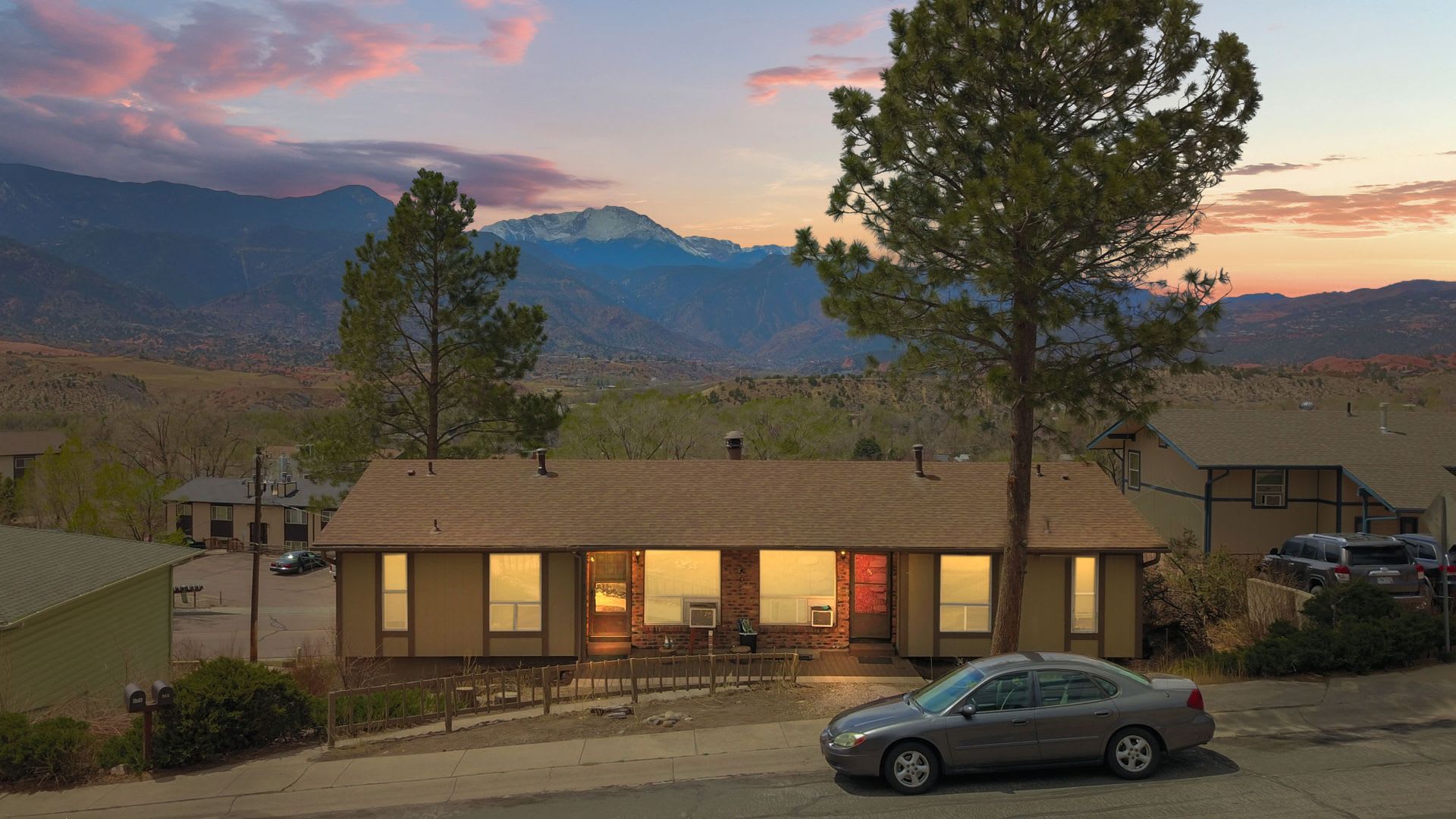 608 Crown Ridge – photo 1