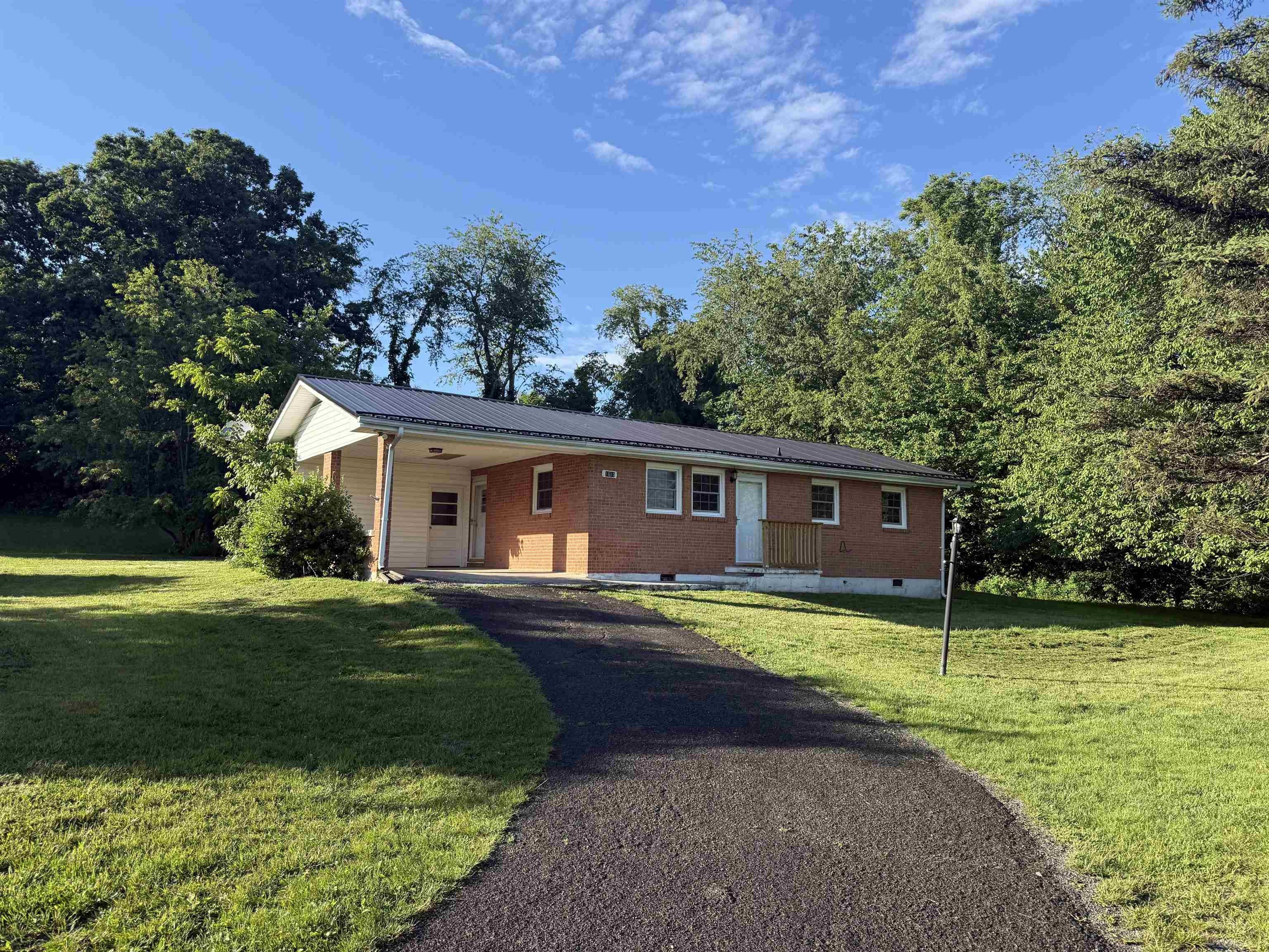 1610 Mudpike Road – photo 1 of 22