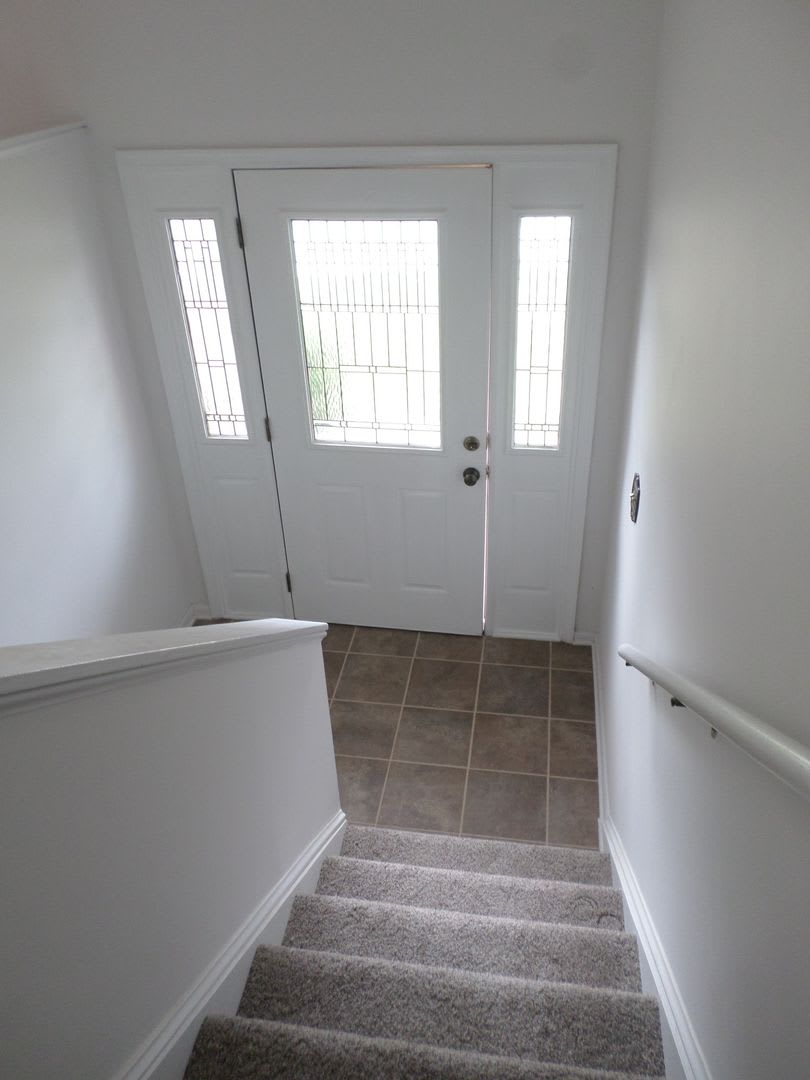 4 Bedroom 3 Bath House with 1 Car Garage – photo 1