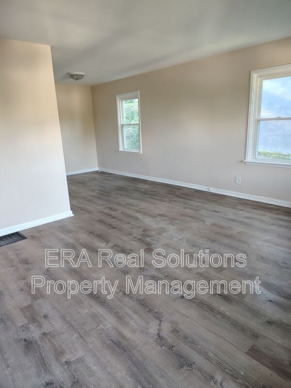 4245 Leeper St. – photo 1