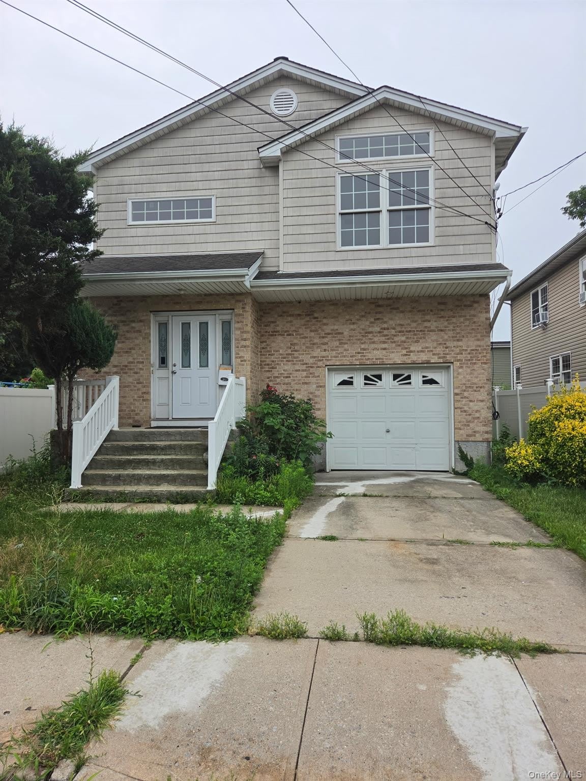 1319 Journal Avenue – photo 1 of 10