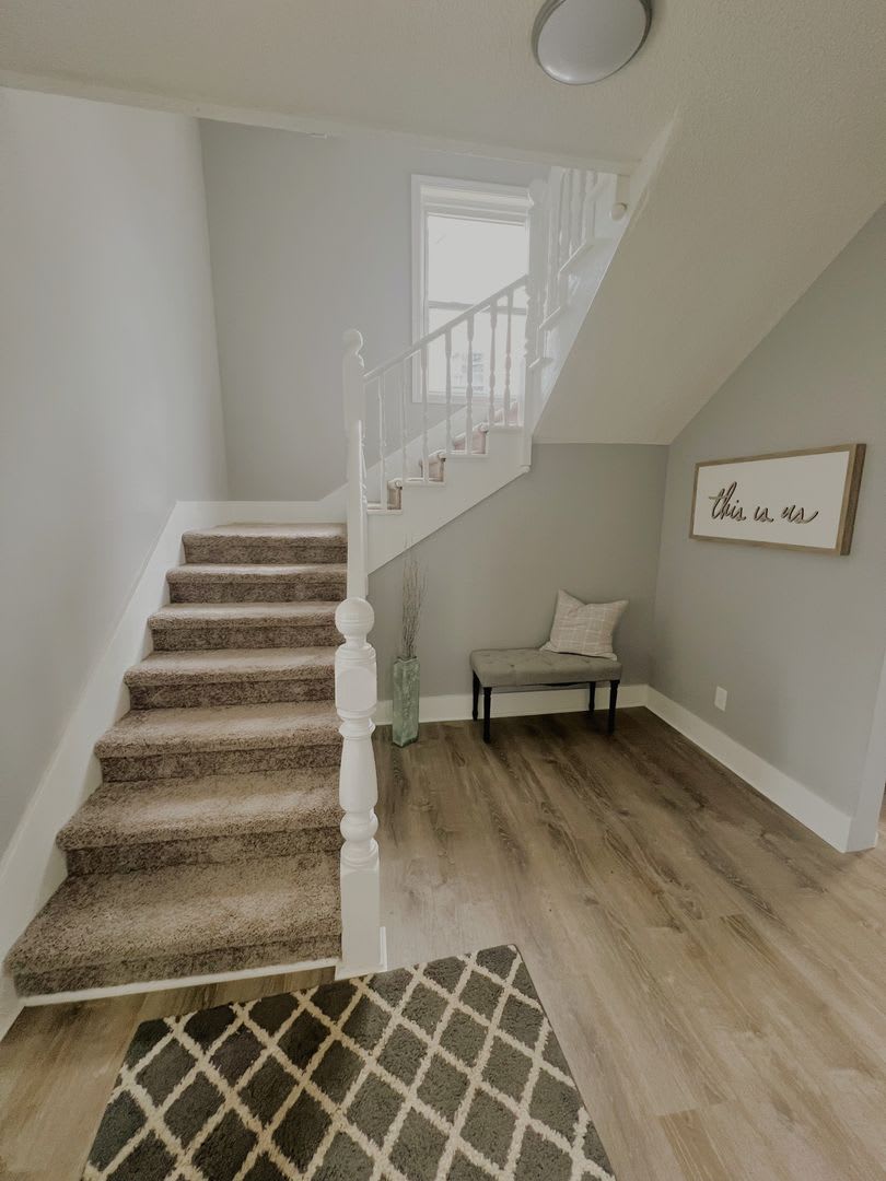 Your Next Home Awaits – Renovated 3-Bedroom Single Family Home – photo 1