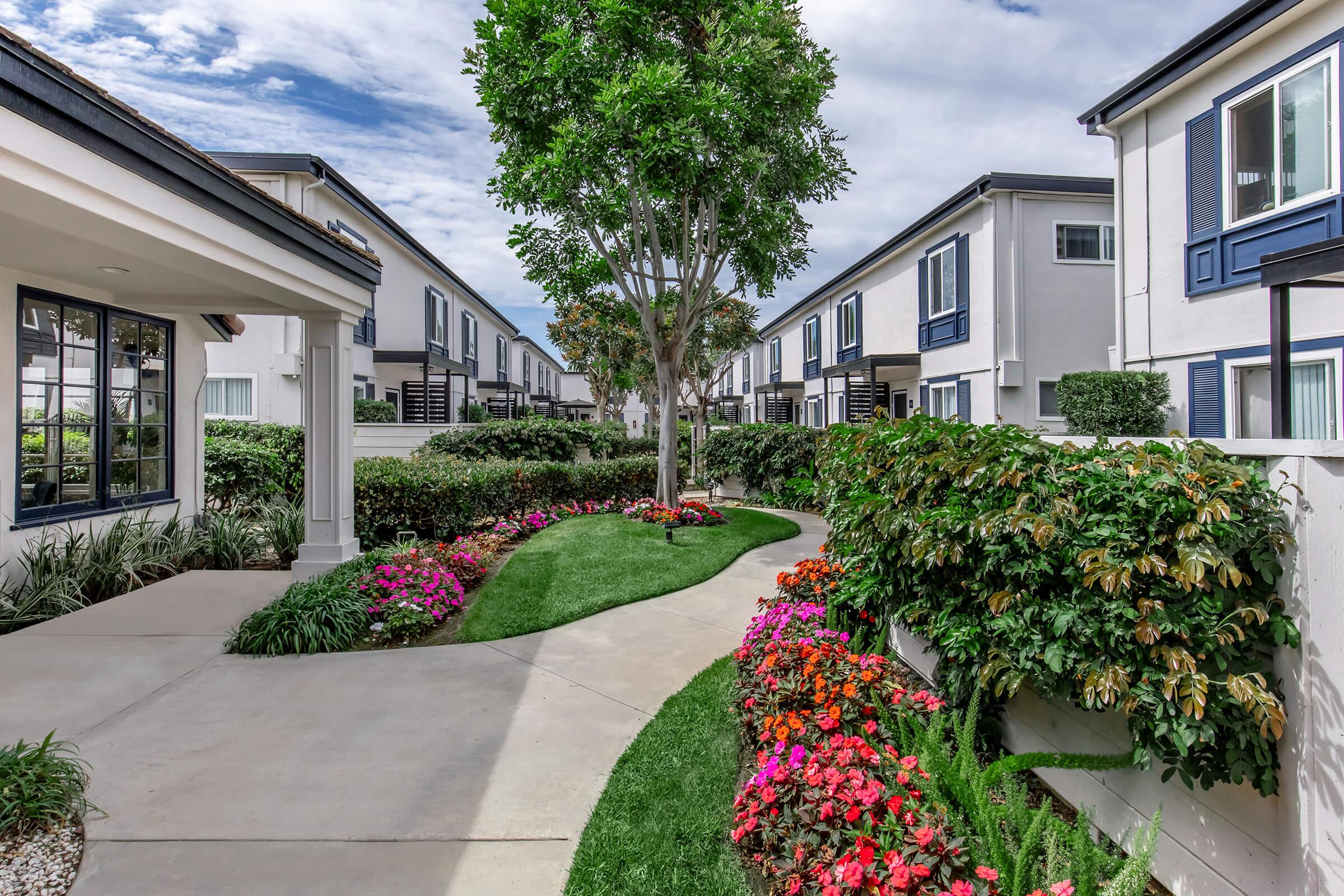 Sandpointe Cove Apartment Homes – photo 1