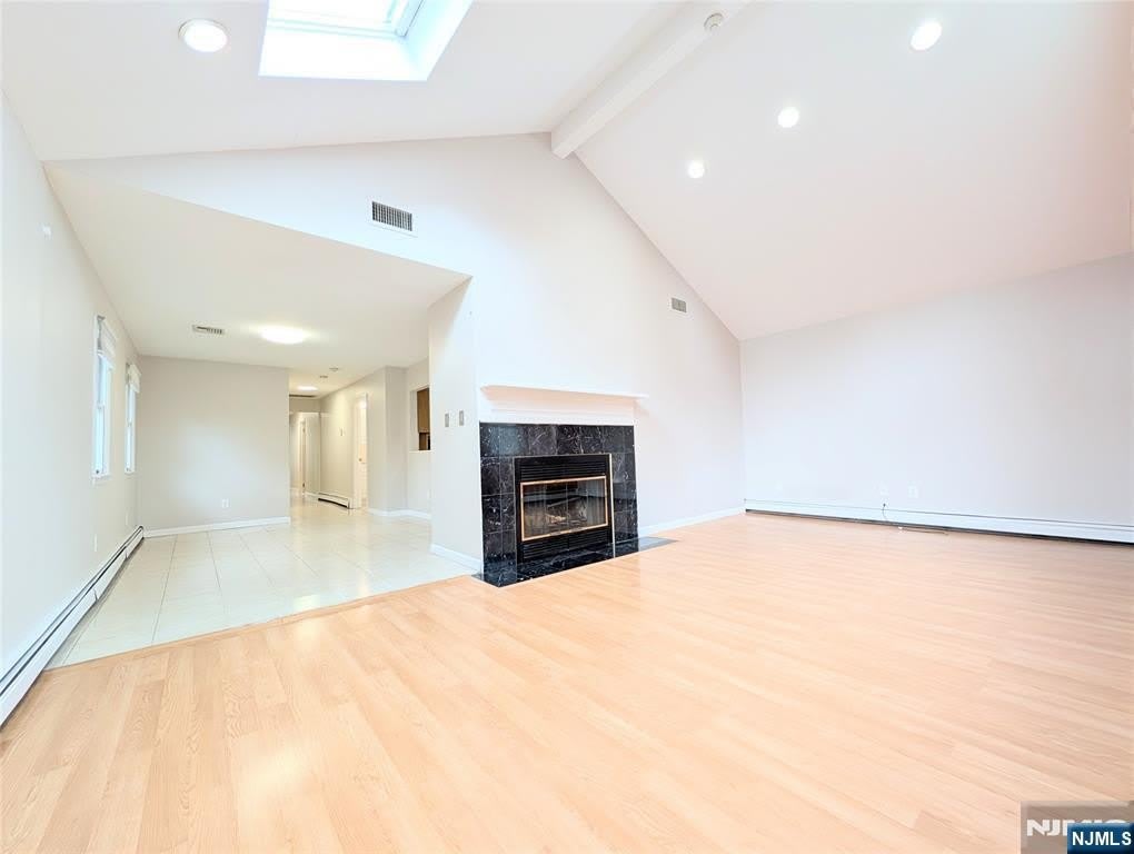 515 Broad Avenue – photo 1 of 23