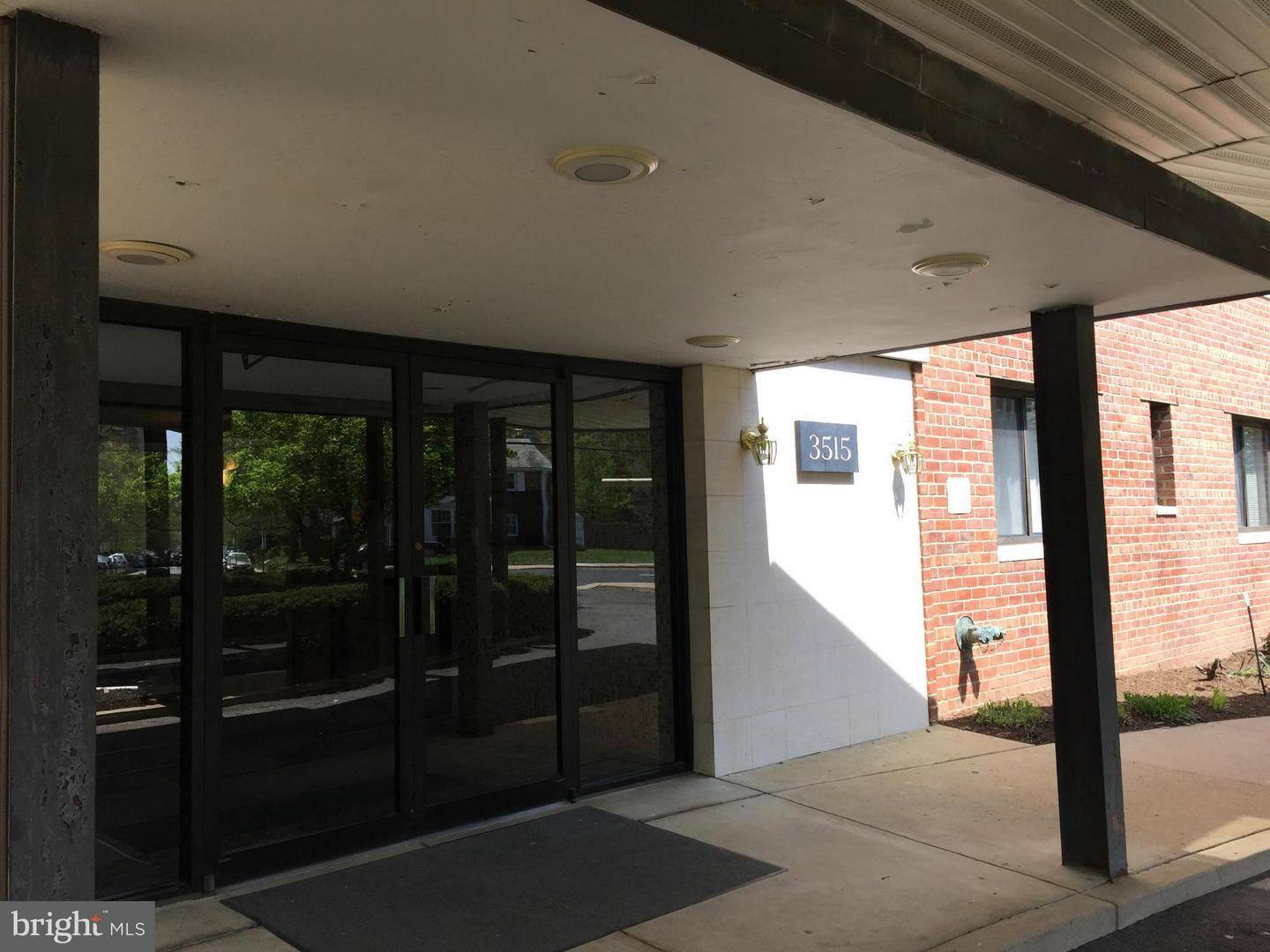 3515 Washington Blvd Apt 315 – photo 1