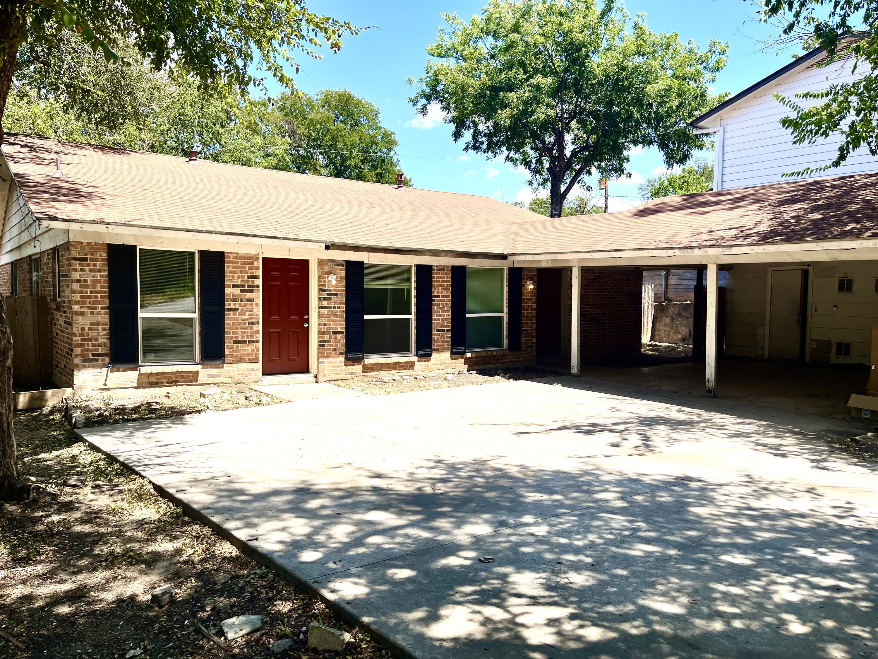 6305 Hyside Drive – photo 1