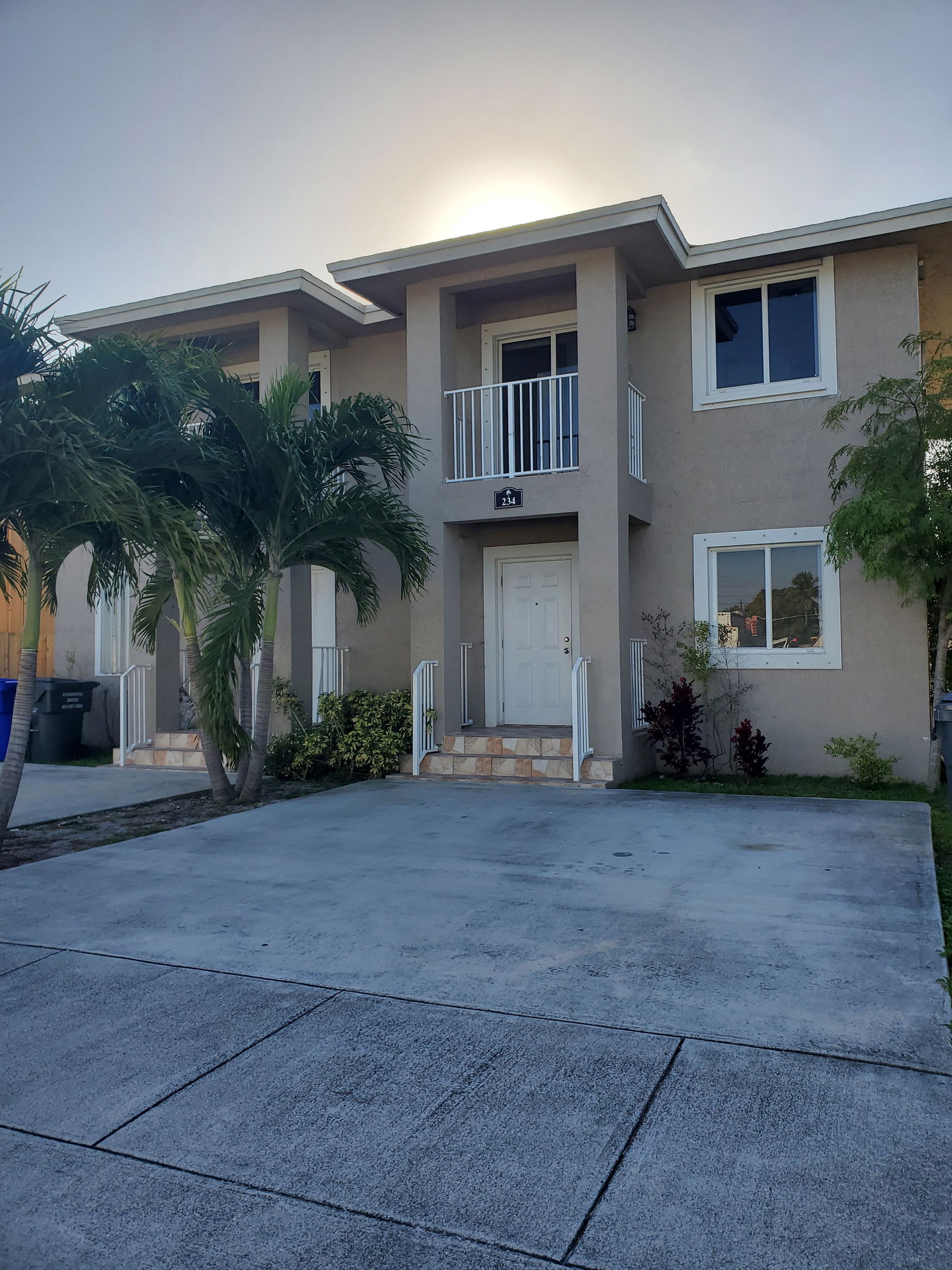 304 North 61St Terrace – photo 1