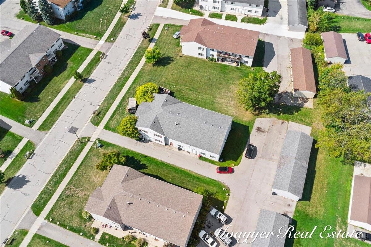 1051 Abbey Court – photo 1 of 162