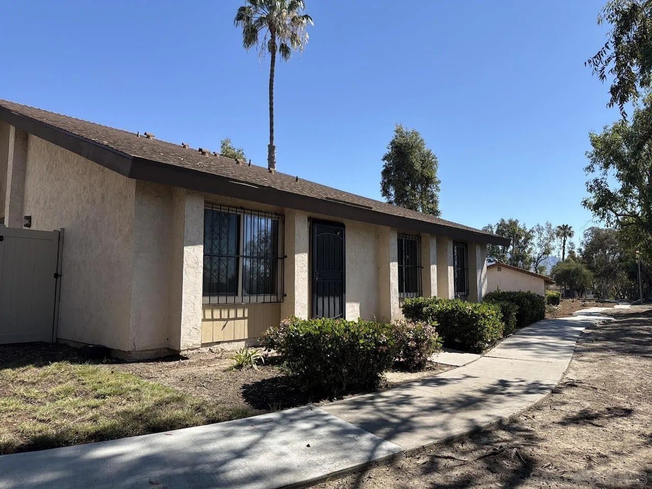 8119 Paradise Valley Ct – photo 1 of 23