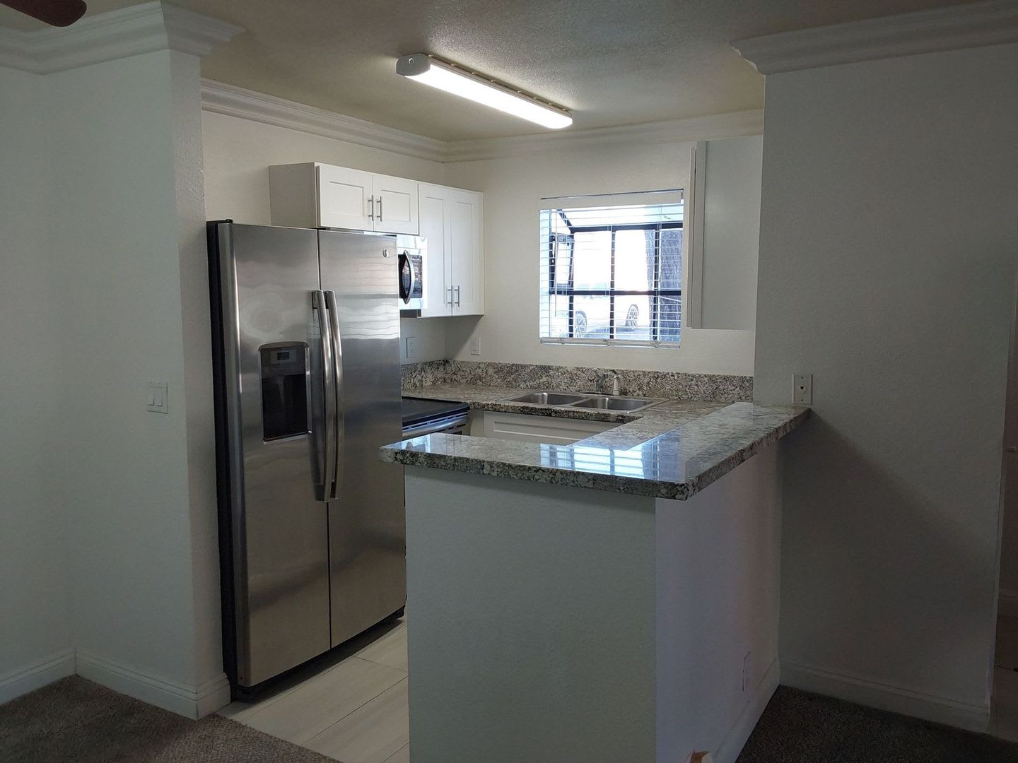 Cute & Quaint 2 Bedroom Condo – photo 1