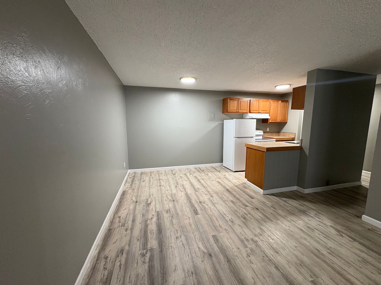 Mountain Pointe Apartments – photo 1