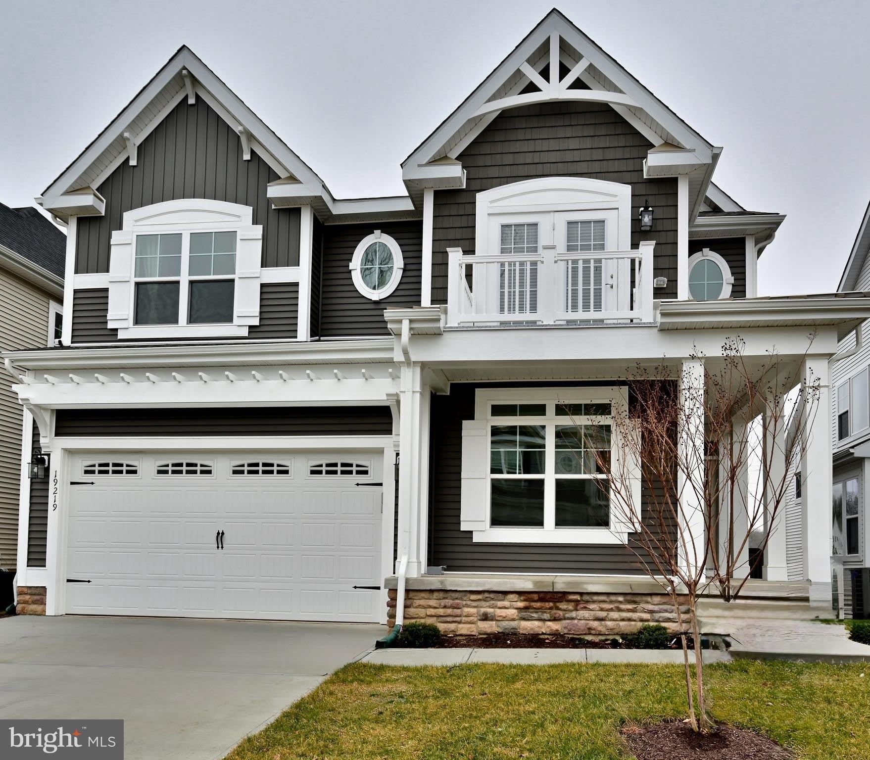 19219 AMERICAN HOLLY Road – photo 1