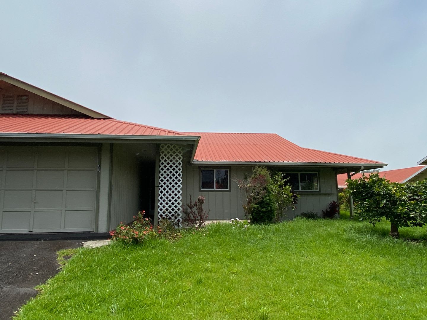 Charming 2-Bedroom 2-Bath plus Bonus Room Home for Rent in Waimea – photo 1 of 20
