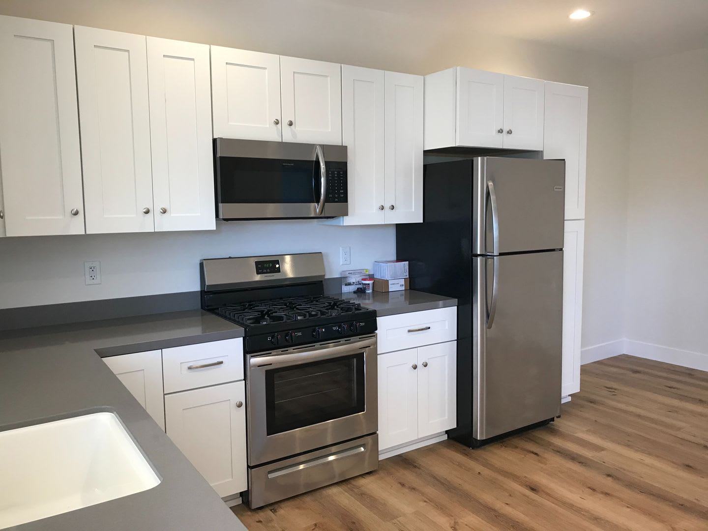 Upstairs Two Bedroom With Views – photo 1 of 131