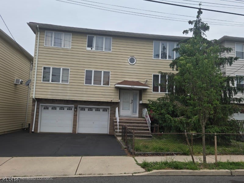 508 Lincoln St – photo 1 of 15