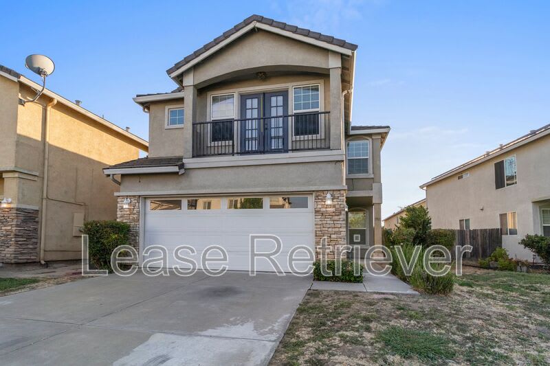 3523 Gold Coast Ct – photo 1 of 154