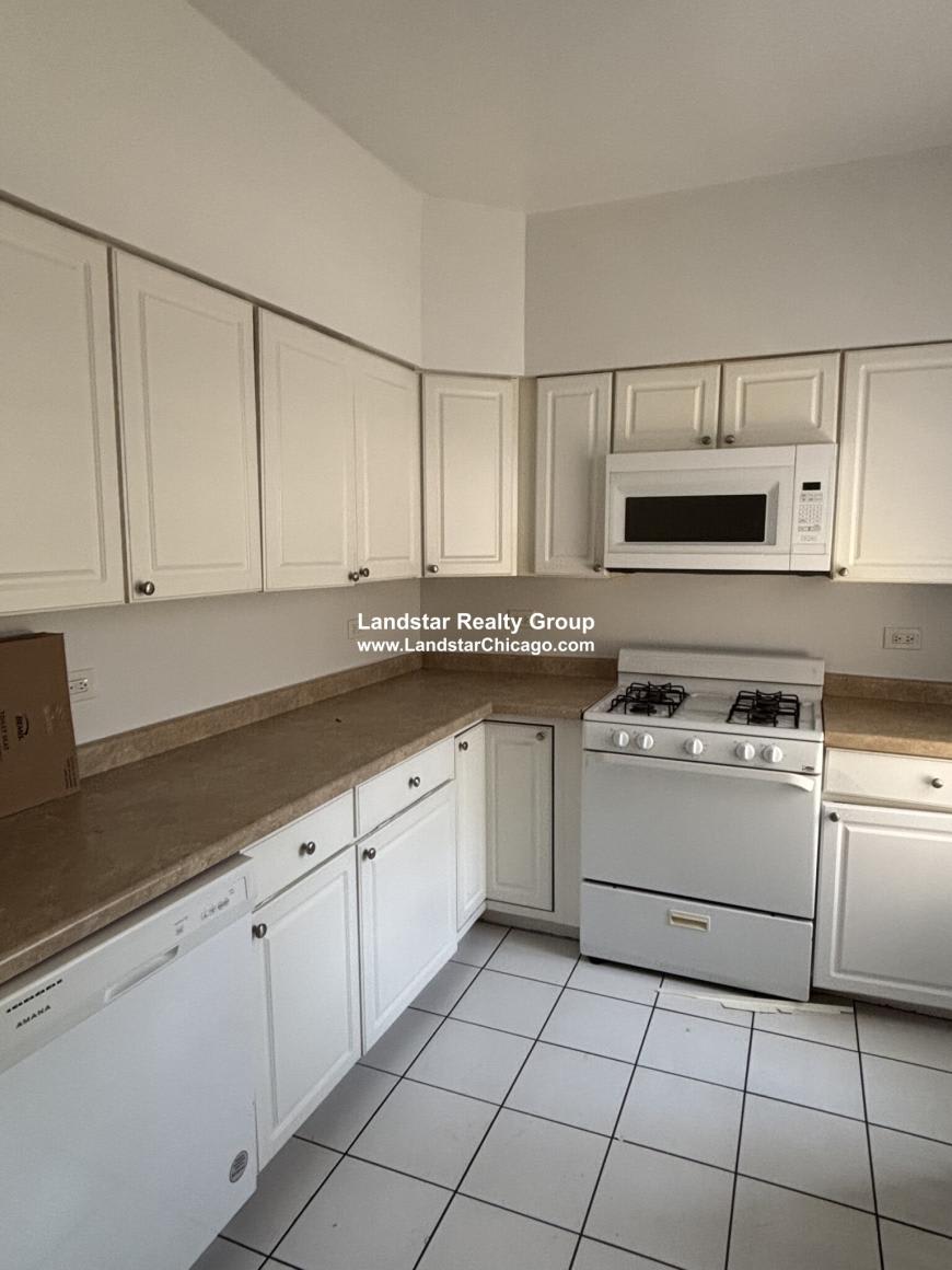 552 Elmwood – photo 1