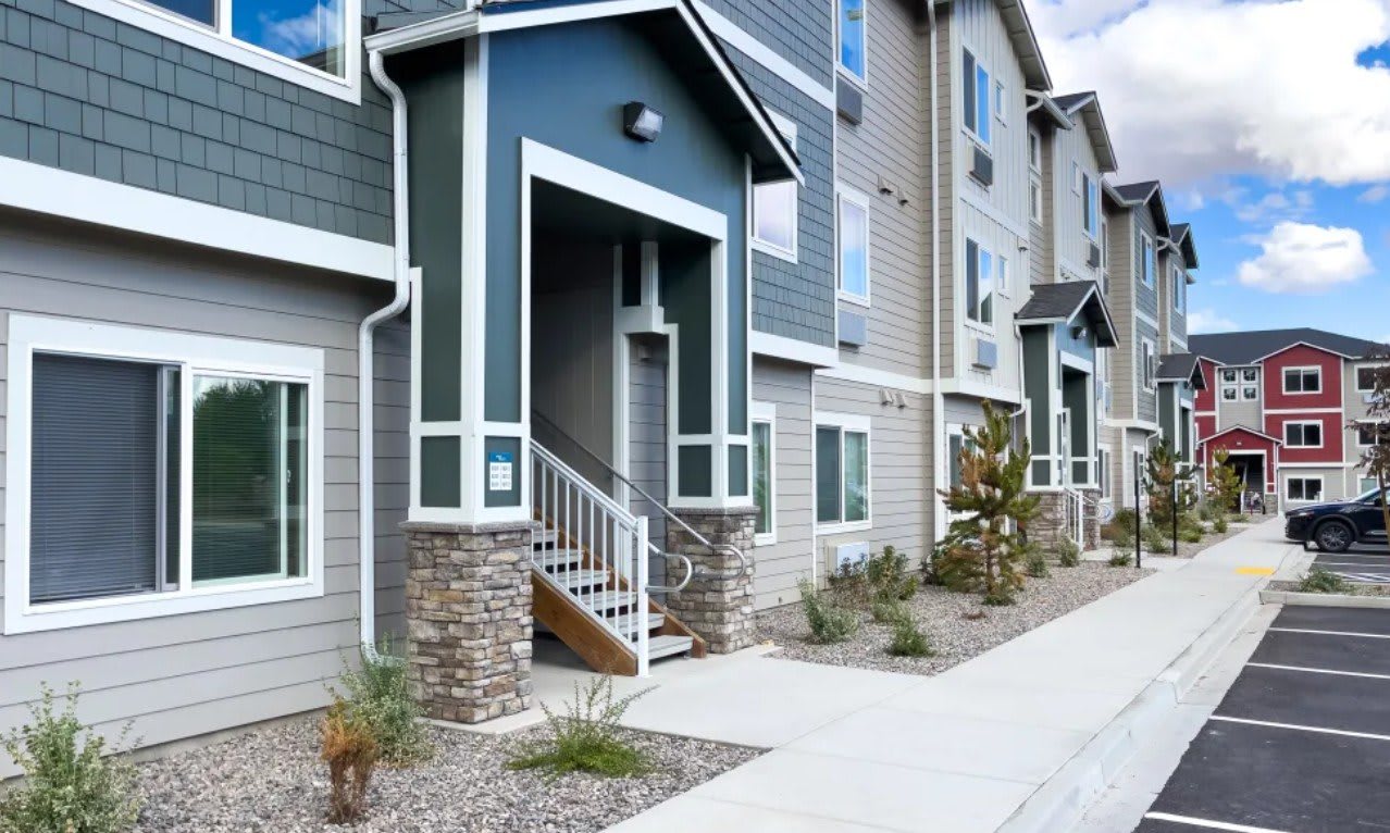 Deer Haven Apartments – photo 1