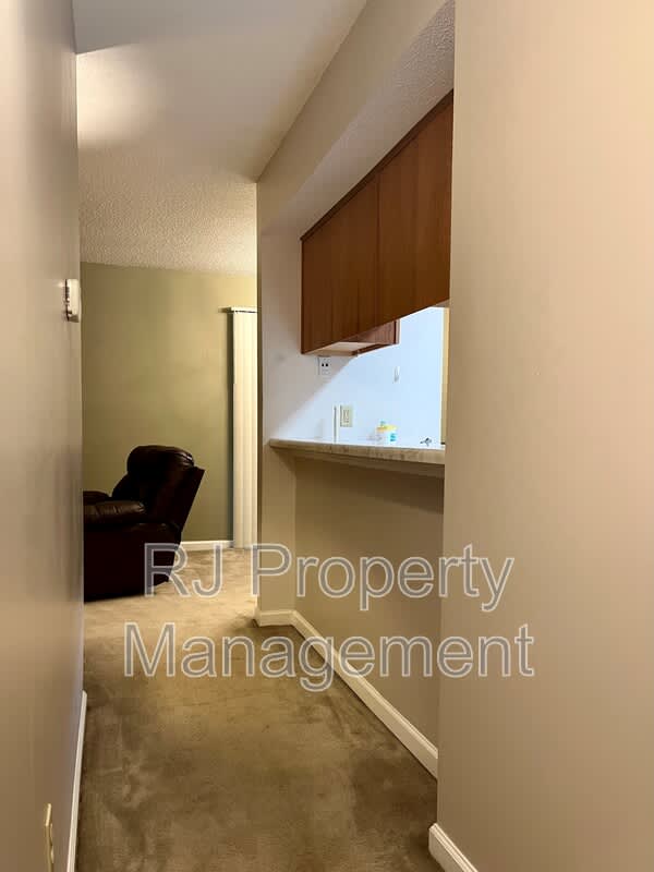 5656 Encino Cv – photo 1