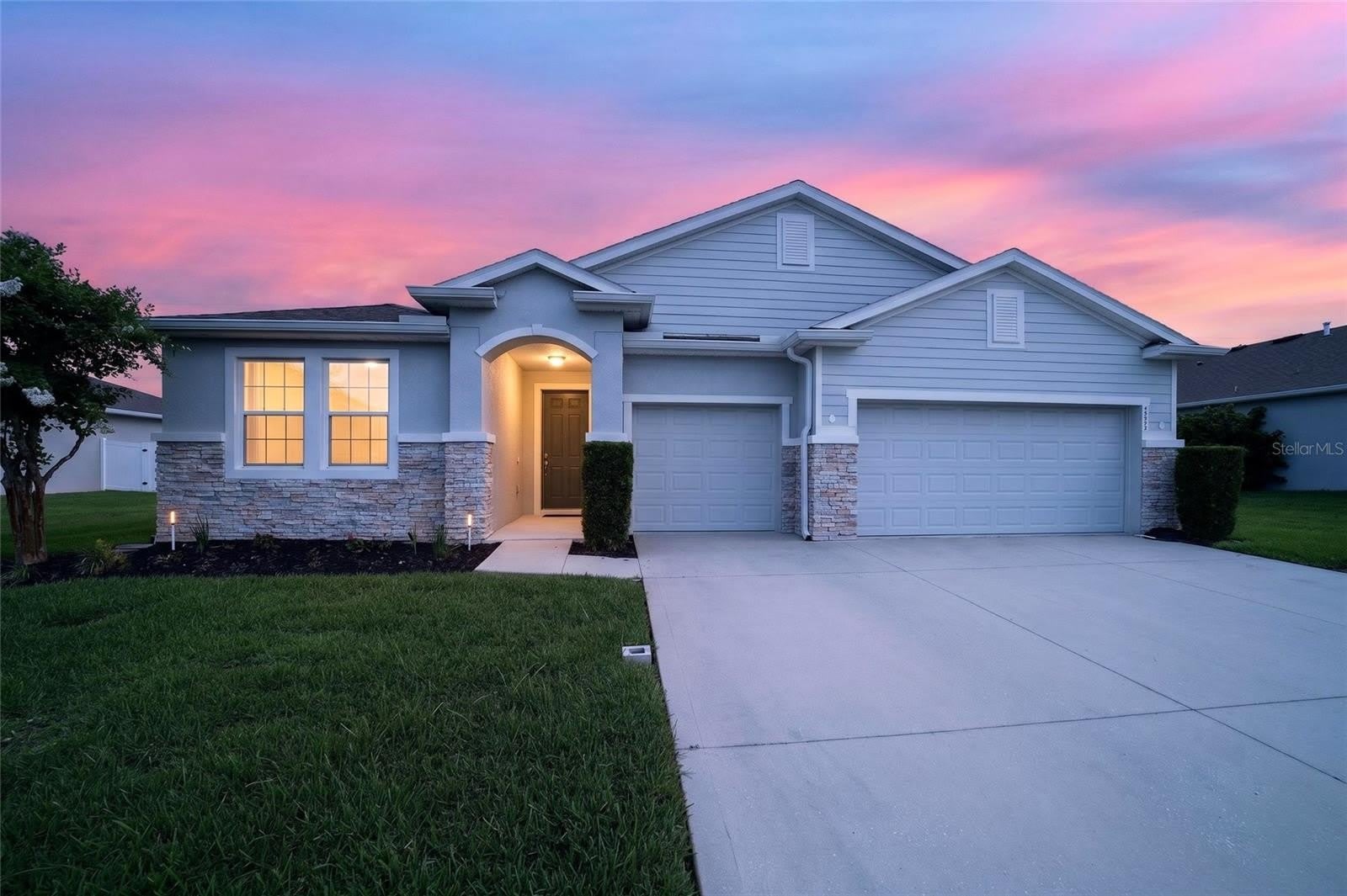 4572 SW 65TH Place – photo 1